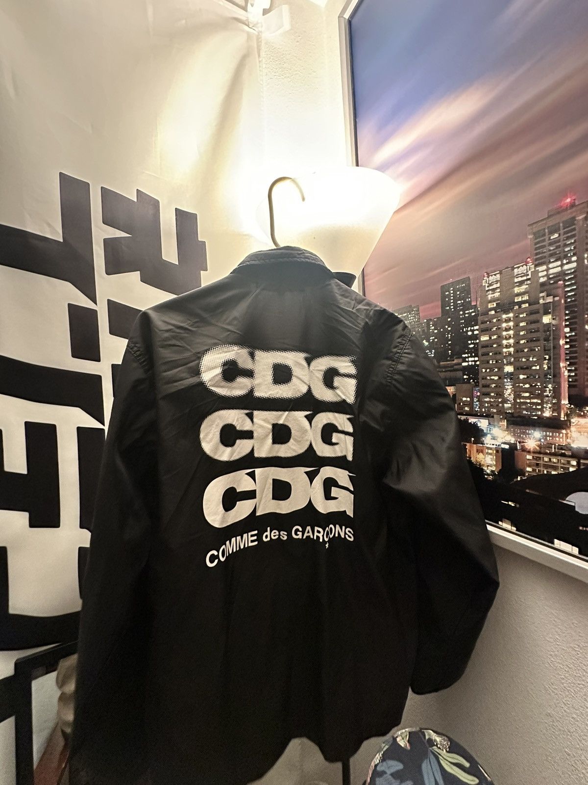 Comme des garcons good design shop coach jacket hotsell