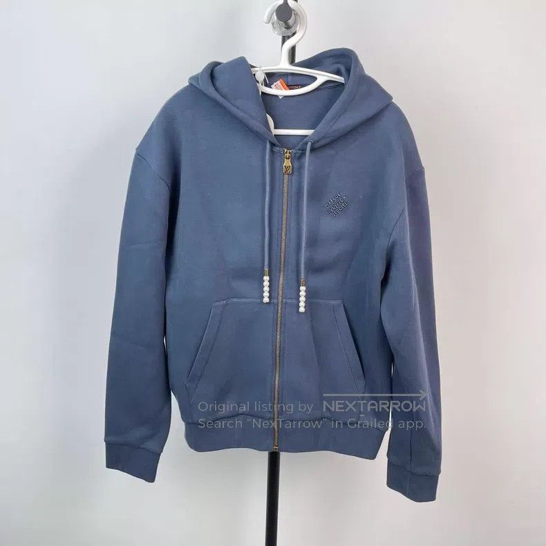 Louis Vuitton Louis Vuitton SS25 Blue Embroidered Hooded Pearl Zip Jacke Size US S / EU 44-46 / 1 - 1 Thumbnail