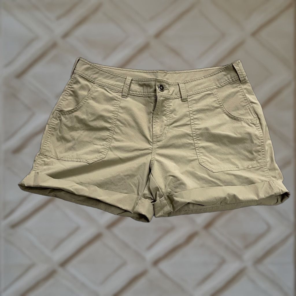 The North Face The North Face Shorts Womens 10 Brown Nylon Mid Rise Casual Outdoor Hiking 34x4 Size 32" / US 10 / IT 46 - 1 Thumbnail