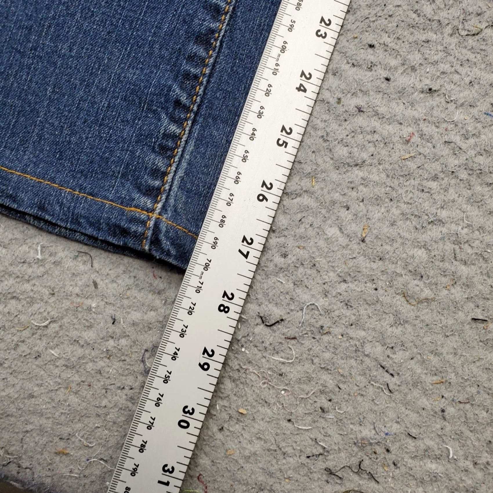 DKNY DKNY Womens Jeans Bootcut 5-Pocket Denim Blue Size 6 Slim Stretch Soho Flat Front 27.75 Inseam Regular Waist 29 In Vintage: No Size 28" / US 6 / IT 42 - 7 Thumbnail