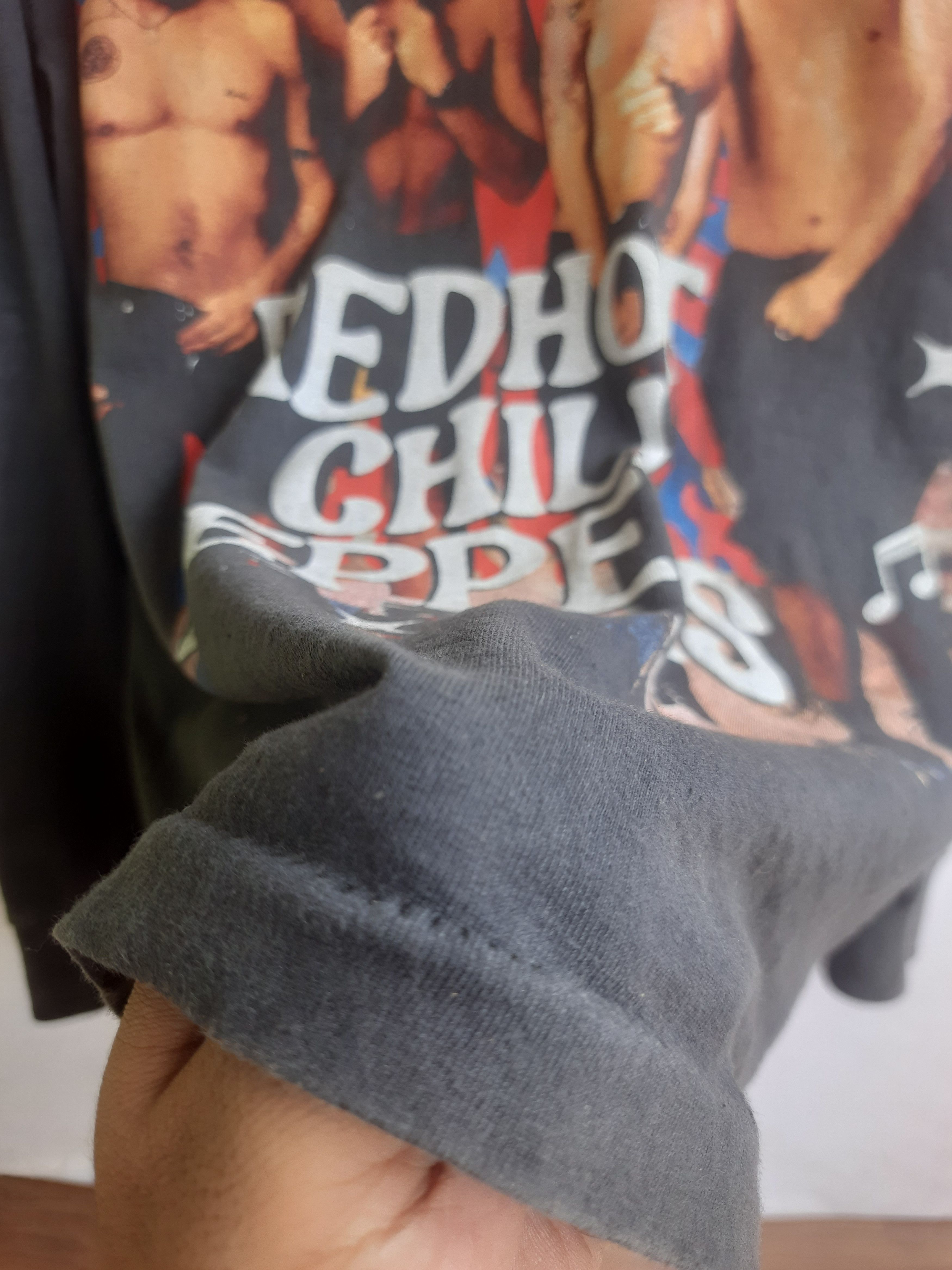 Band Tees Red Hot Chili Peppers Vintage Bootleg Mexico Made Size US L / EU 52-54 / 3 - 4 Thumbnail