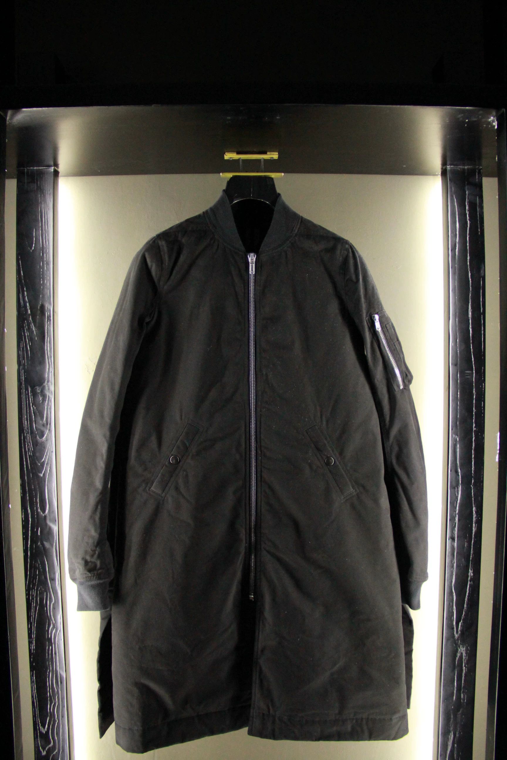 Rick Owens Rick Owens White Heavy Coats Men l Size US L / EU 52-54 / 3 - 1 Thumbnail