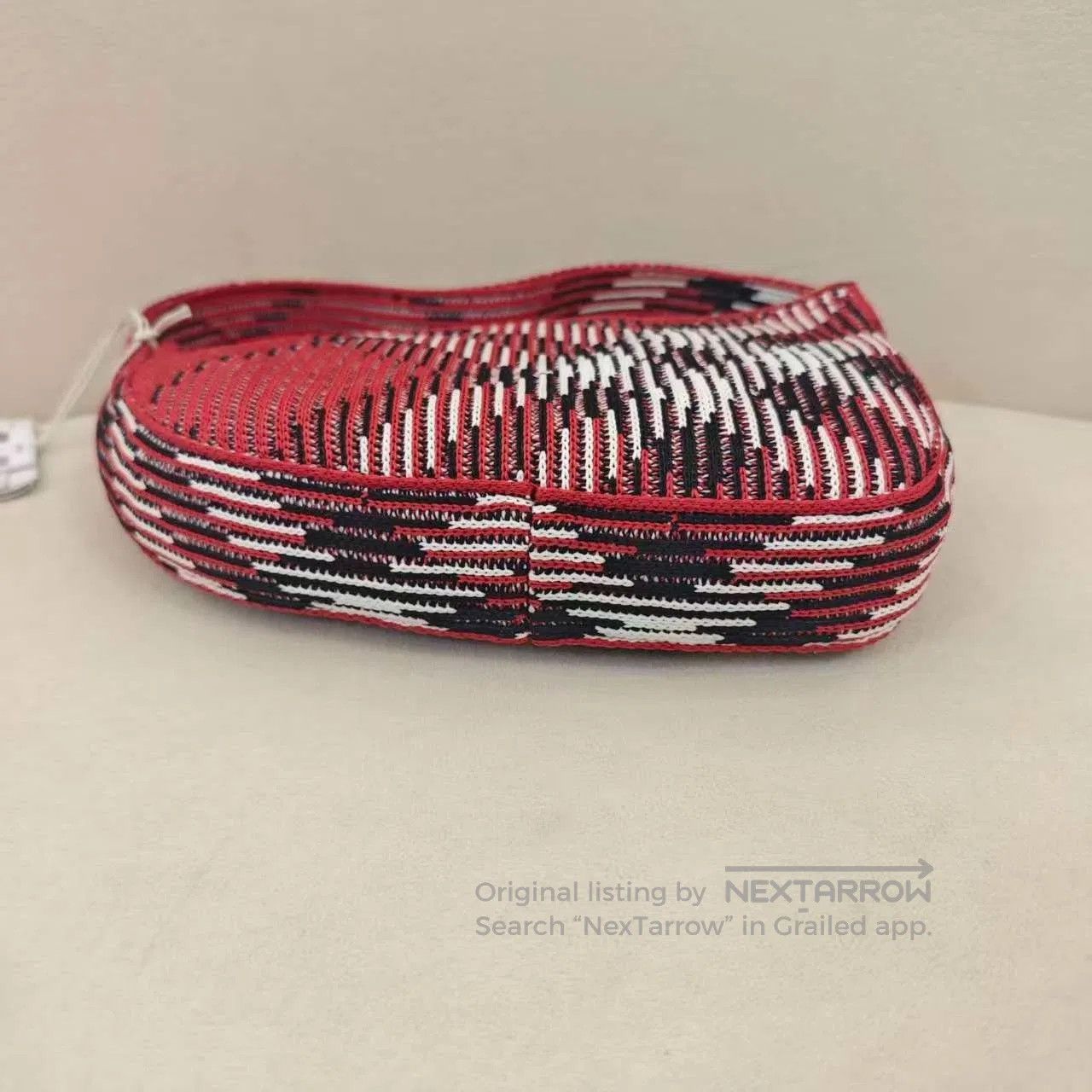 Burberry Burberry Red Check Canvas Handbag. Size ONE SIZE - 4 Thumbnail