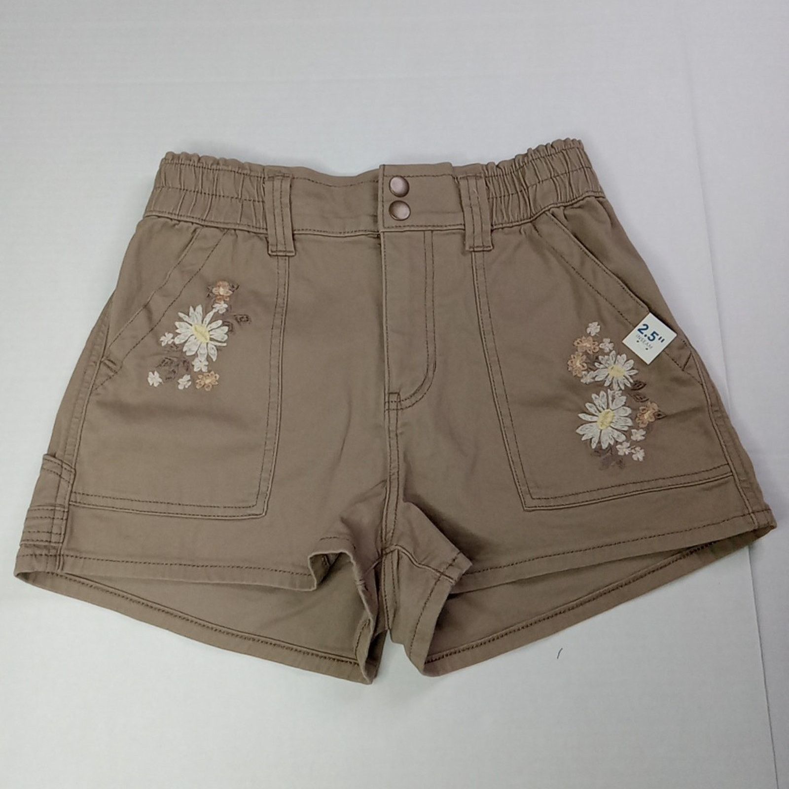 Arizona Jean Co. NWT Arizona Jean High-Rise Shorts Womens Size 8 Taupe Floral Size 30" / US 8 / IT 44 - 1 Thumbnail