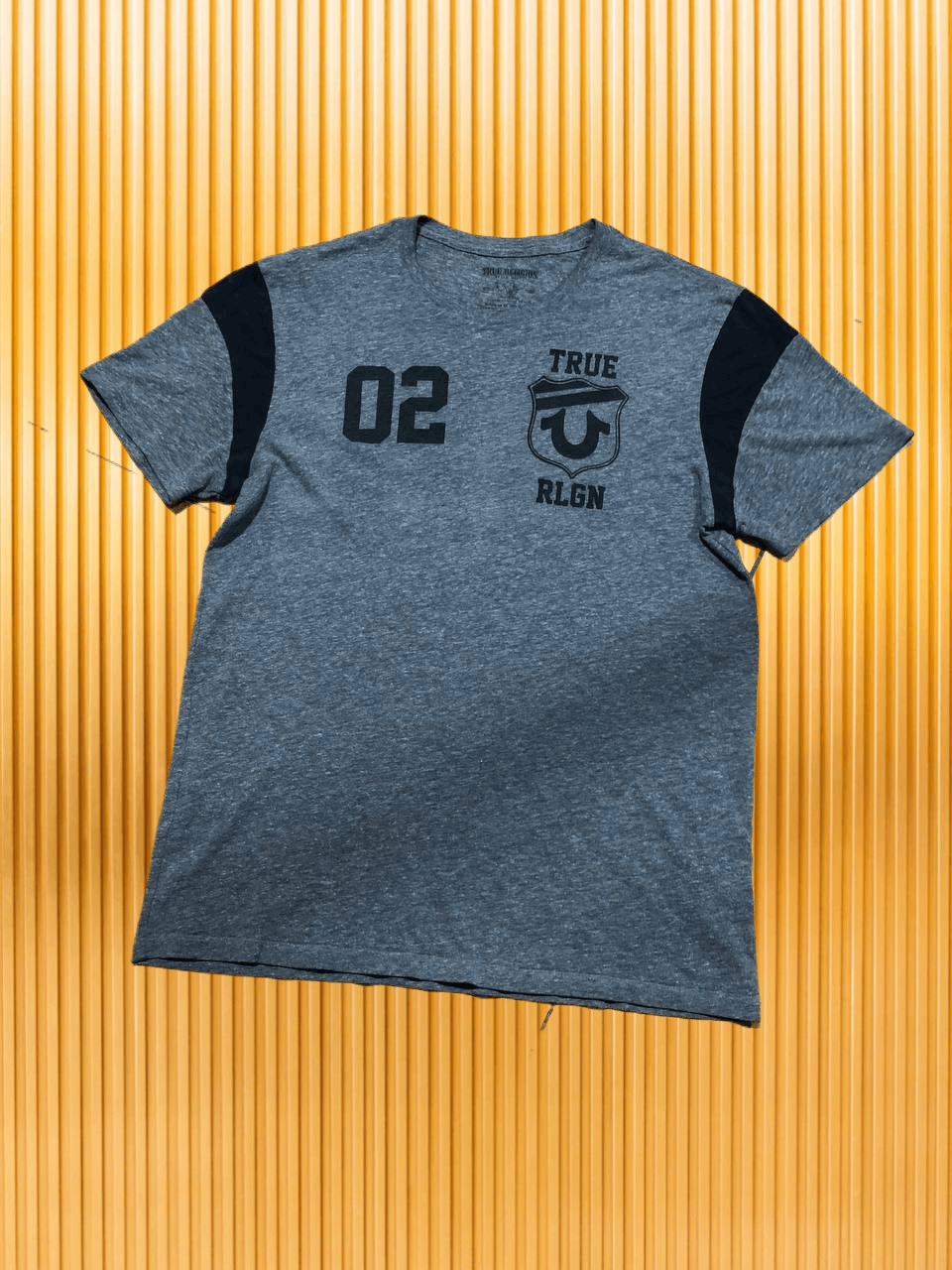 True Religion Y2K T-shirt gray True Religion logo #02 Vintage Size US M / EU 48-50 / 2 - 1 Thumbnail