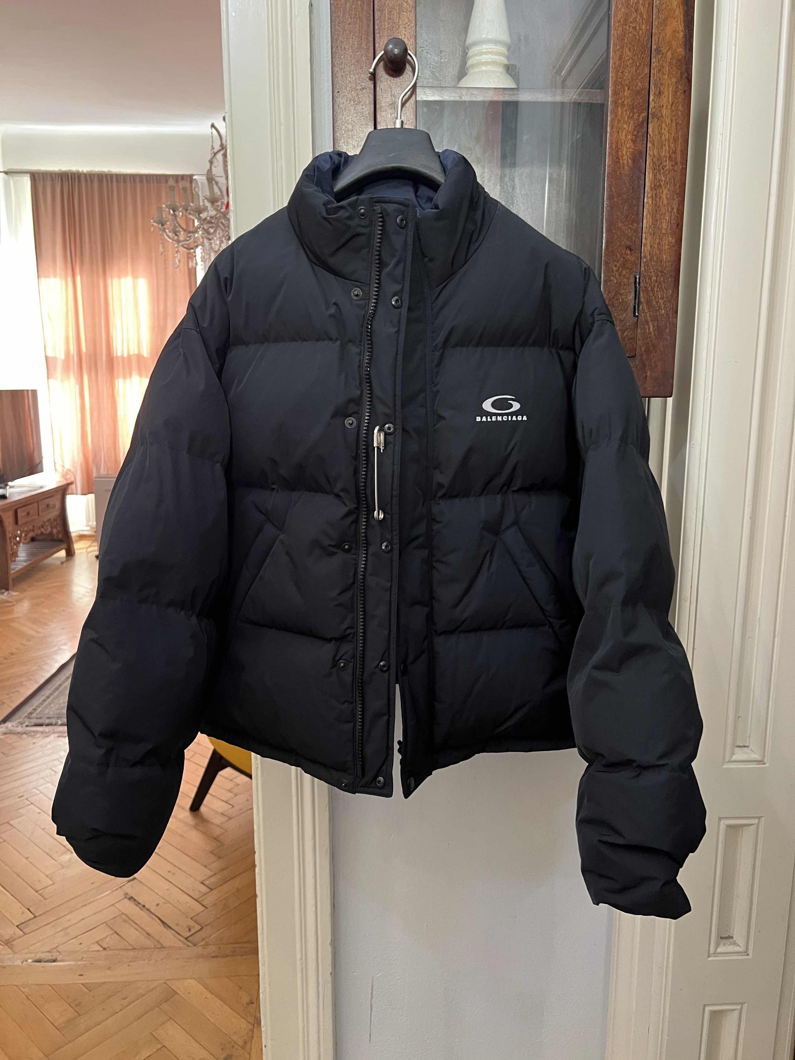 Balenciaga Balenciaga Loop Logo Sports Icon Puffer Jacket Size US S / EU 44-46 / 1 - 3 Thumbnail