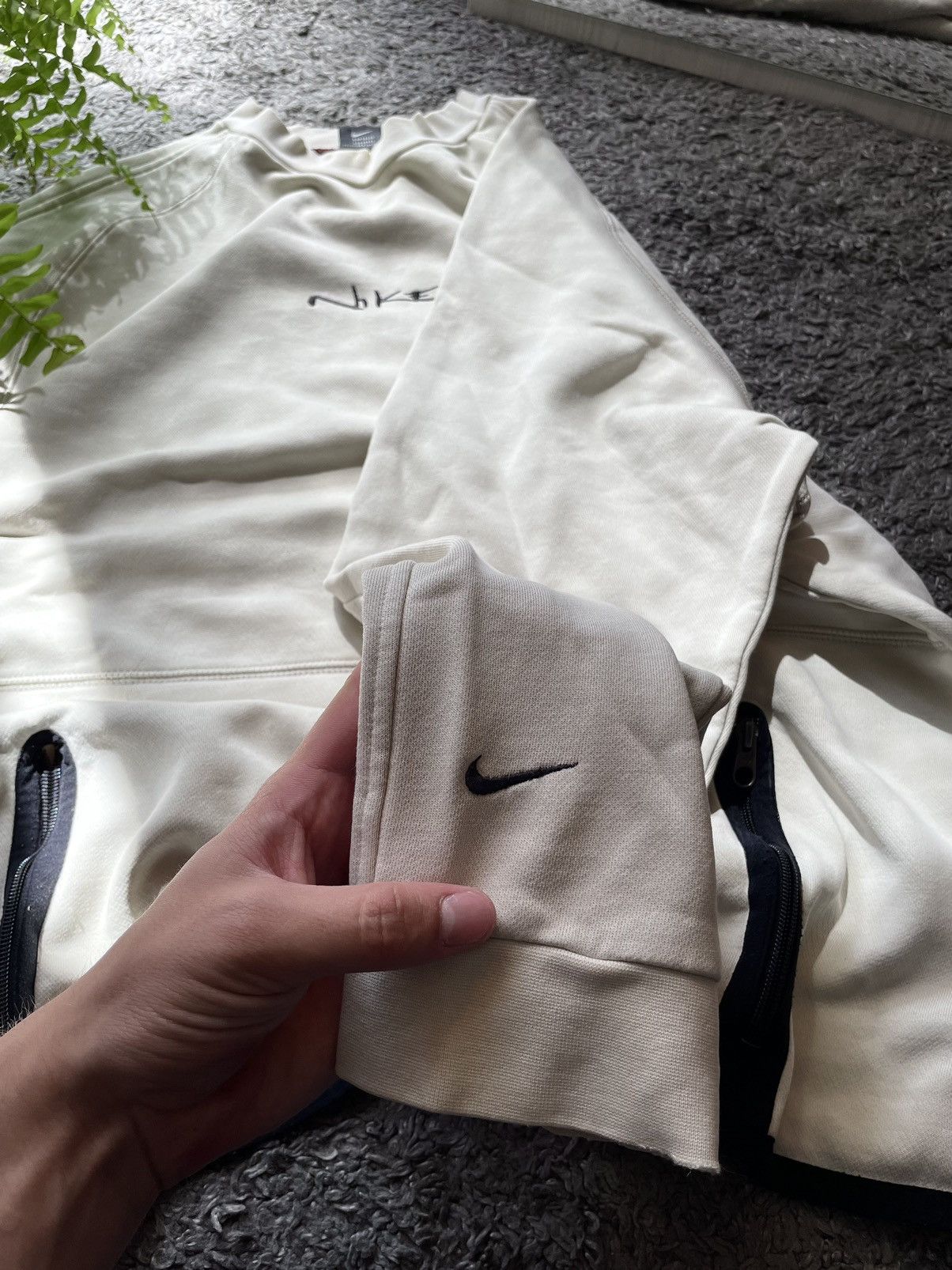 Nike × Vintage 00s Nike Sweatshirt Vintage Streetwear Rare Logo Size US L / EU 52-54 / 3 - 14 Thumbnail
