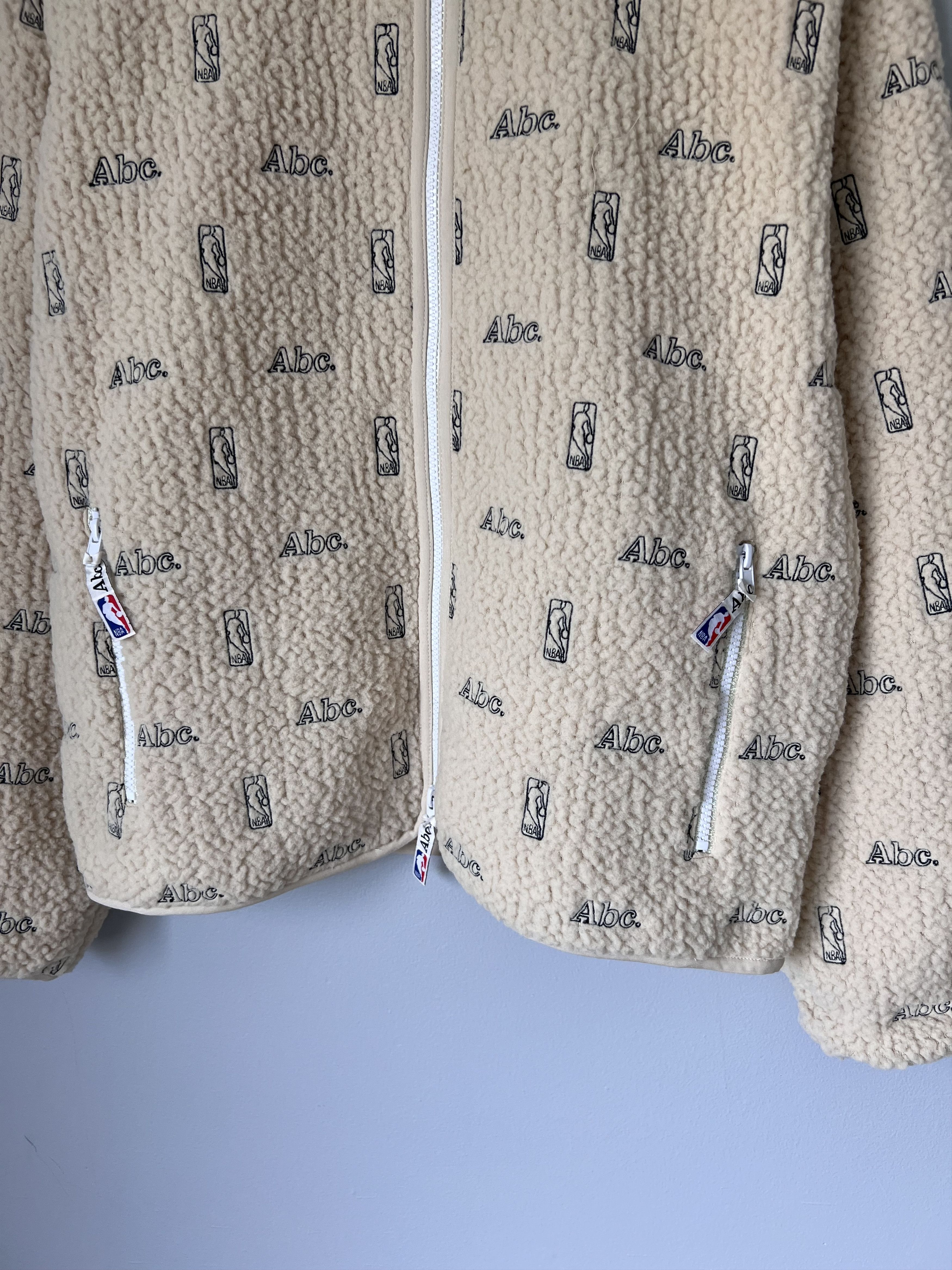 Advisory Board Crystals × NBA Advisory Board Crystals NBA Fleece Zip Jacket in Cream Size US L / EU 52-54 / 3 - 3 Thumbnail