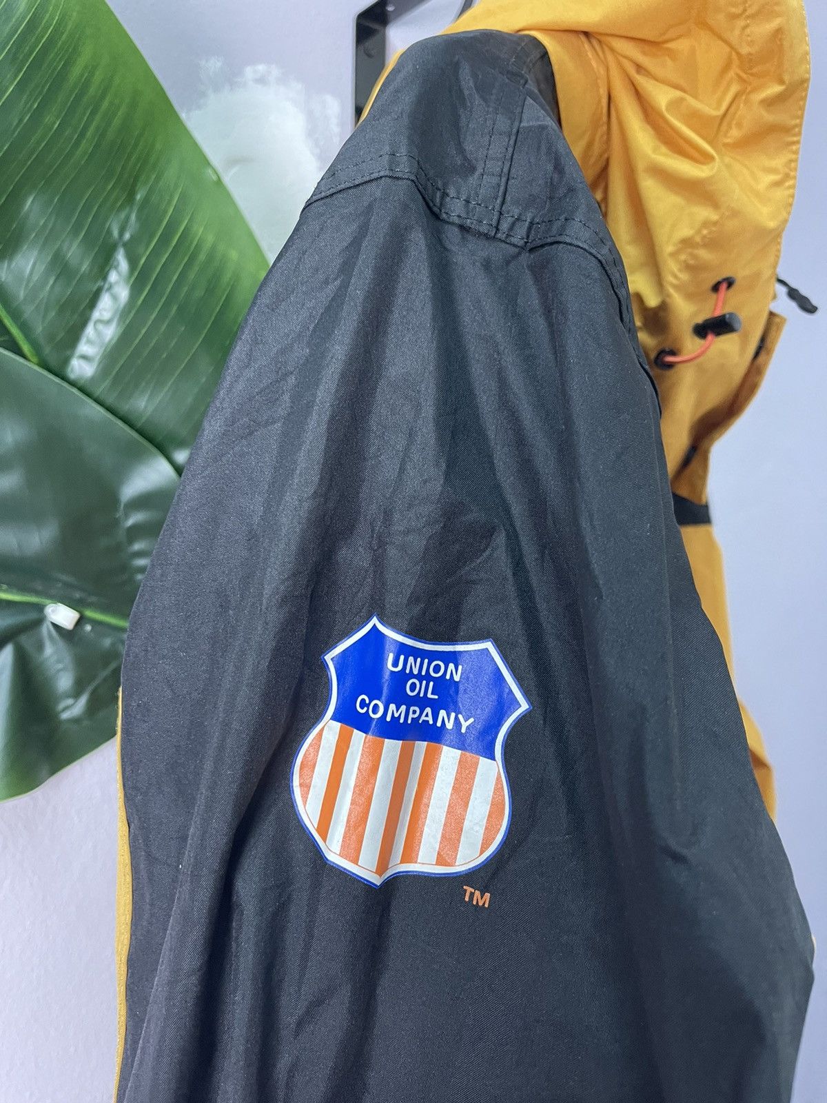 Japanese Brand × Vintage Royal 76 Union oil company (dirty) Size US XXL / EU 58 / 5 - 7 Thumbnail