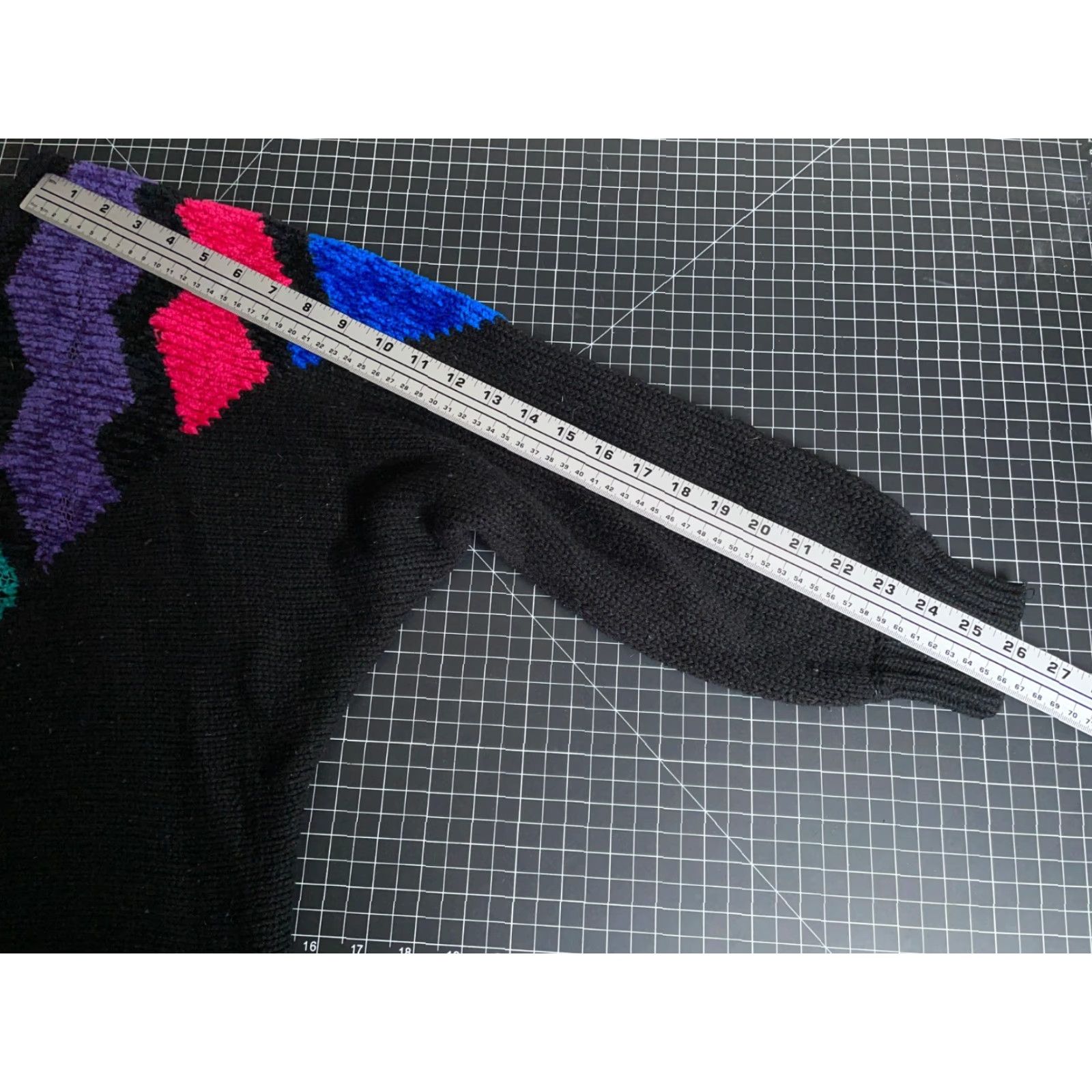 Vintage VINTAGE Sweater Geometric Stained Glass Window Knit Black Lightweight Women Large Crew Neck 80s 90s Pullover Womens Size L / US 10 / IT 46 - 7 Thumbnail