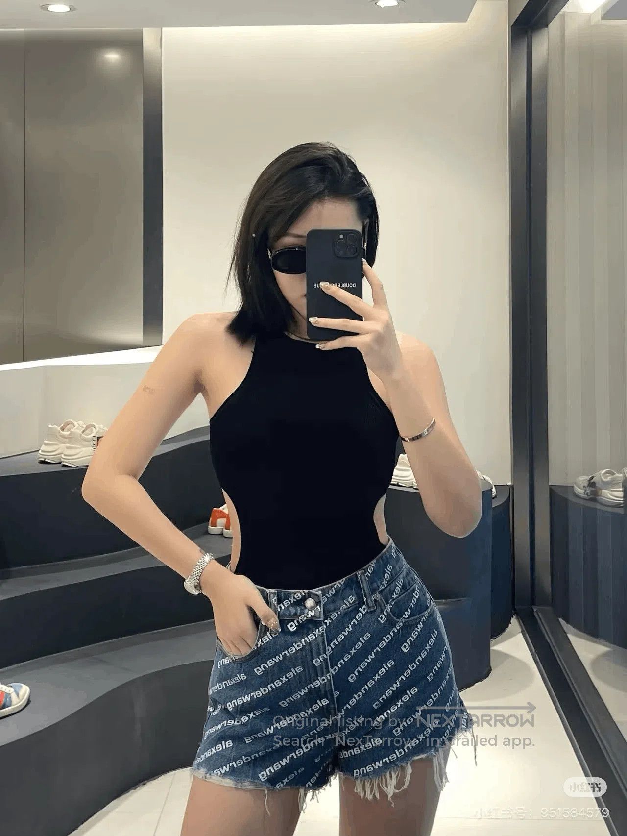 Alexander Wang Alexander Wang Logo Distressed Denim Shorts. Size 24" / US 00 / IT 34 - 7 Thumbnail