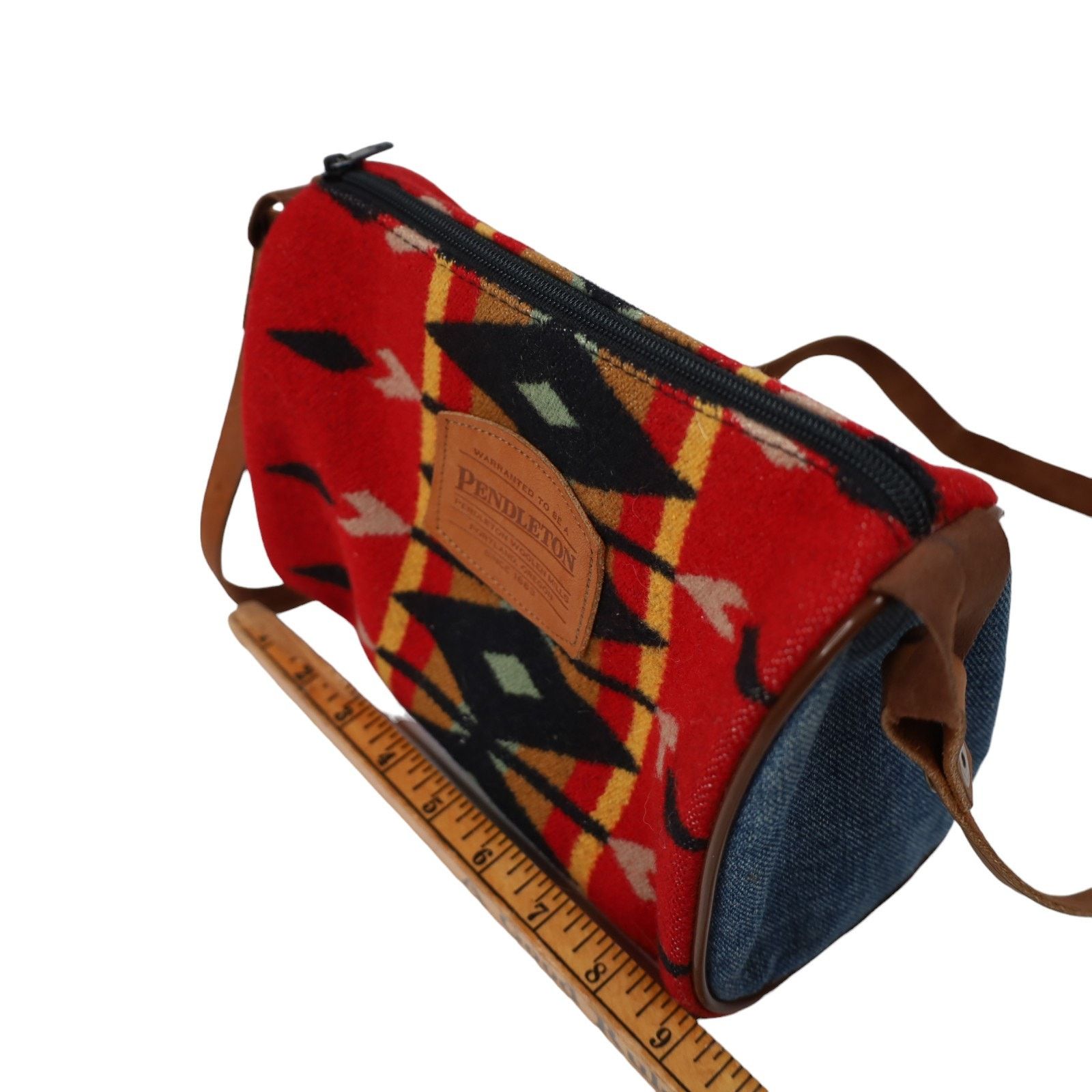 Pendleton × Vintage Vintage Pendleton Southwestern Aztec Print %100 Wool Purse Size ONE SIZE - 4 Thumbnail