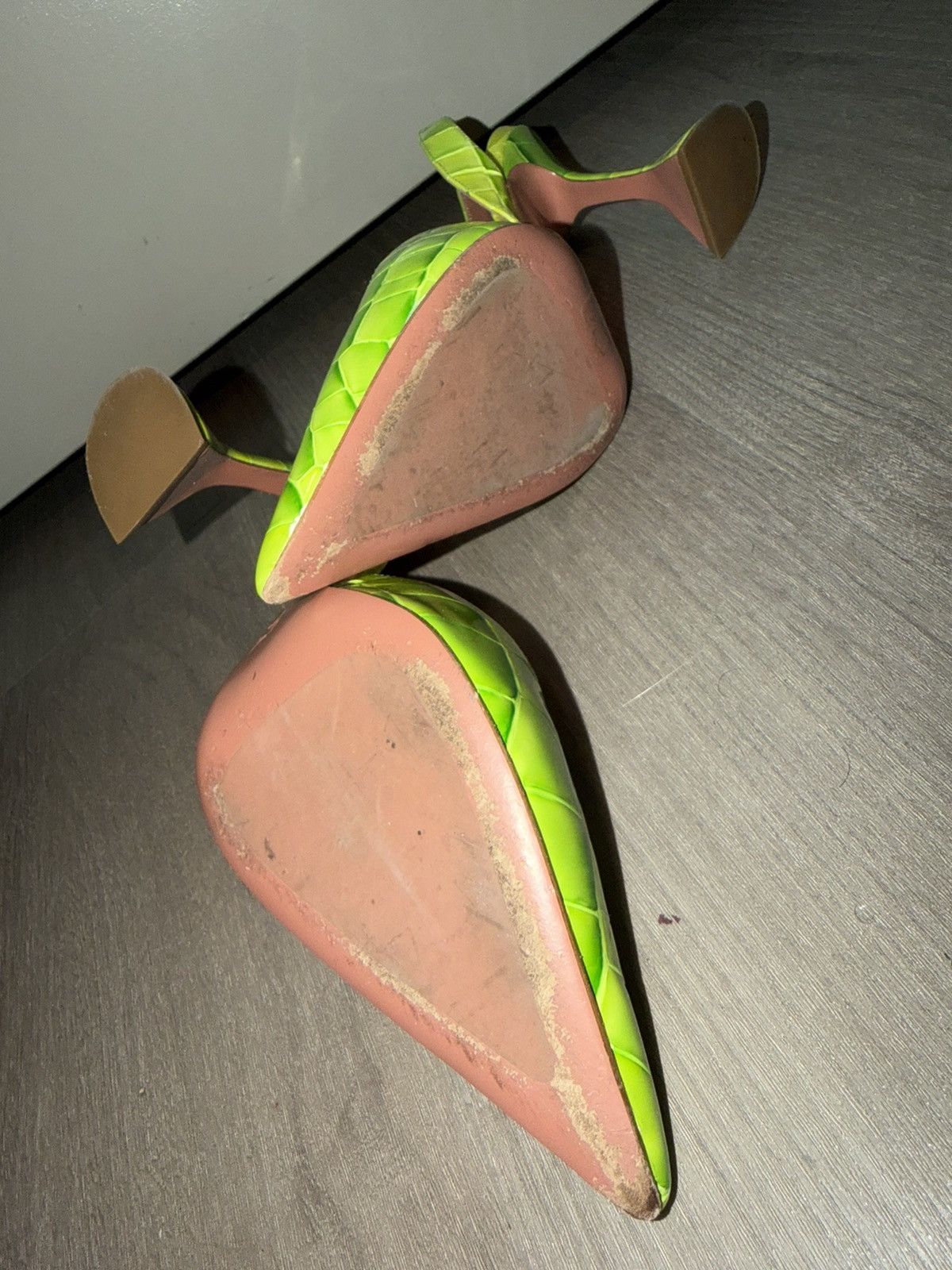 Amina Muaddi Amina Muaddi croc embossed slingback heel Size US 7.5 / IT 37.5 - 4 Thumbnail