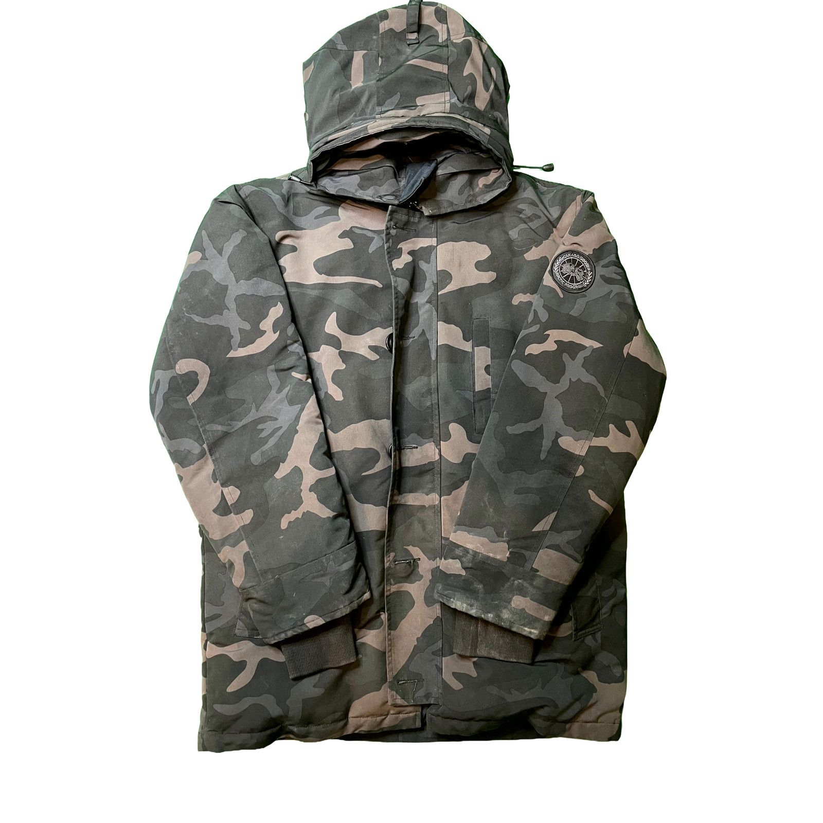 Canada Goose Canada goose Coat Camo Jacket Size US L / EU 52-54 / 3 - 1 Thumbnail