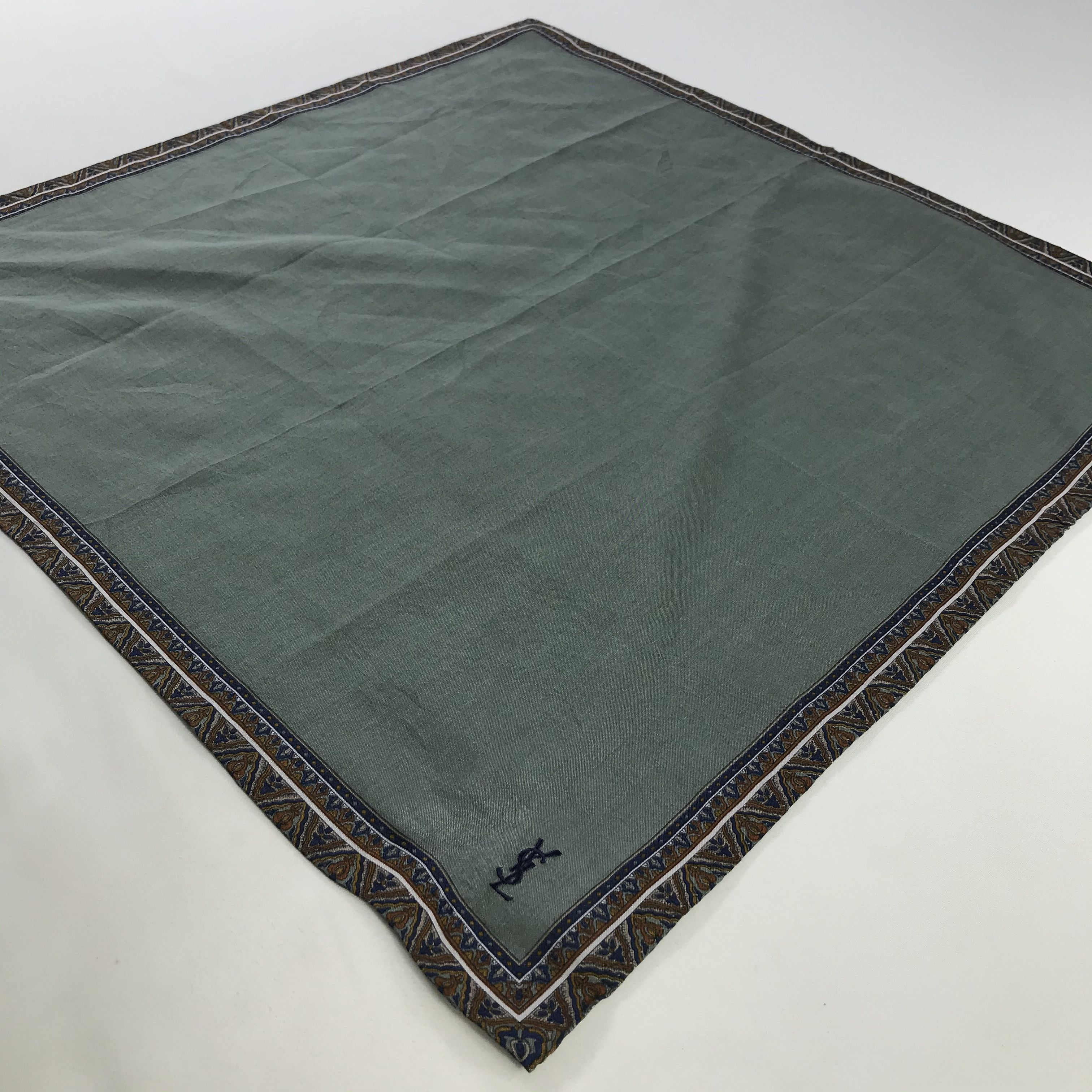 Vintage × Yves Saint Laurent Yves Saint Laurent Bandana / Handkerchief/Neckerchief -S1033 Size ONE SIZE - 2 Thumbnail