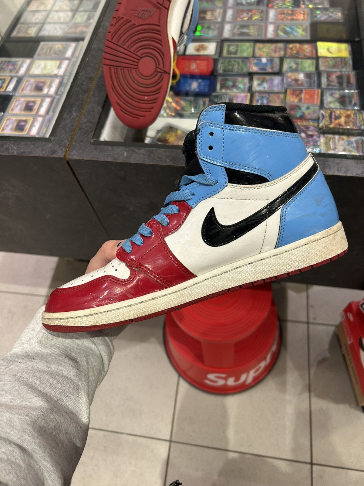 Jordan Brand Jordan 1 High Fearless UNC Chicago Size US 10.5 / EU 43-44 - 5 Thumbnail