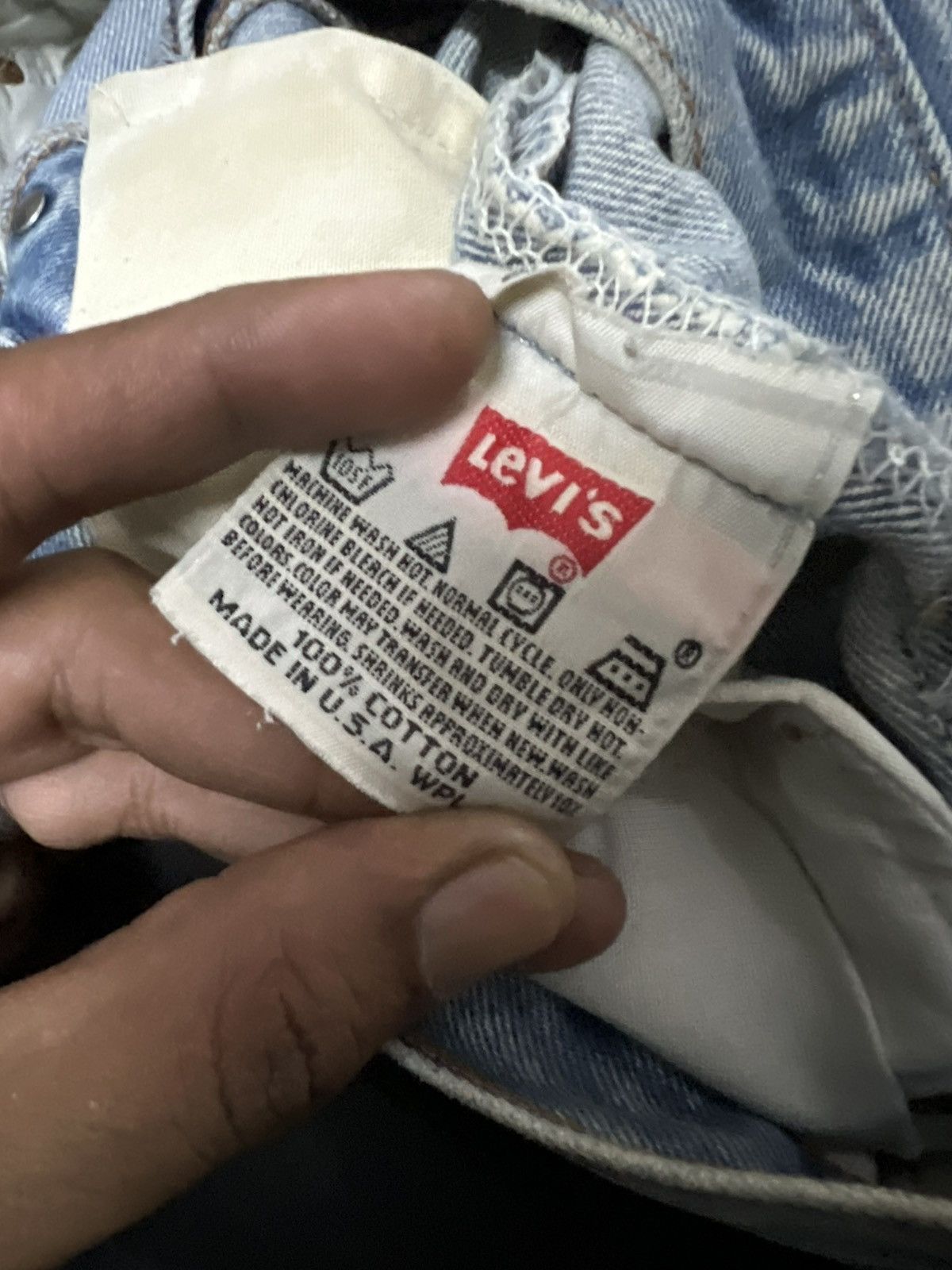 Levi's × Vintage VINTAGE LEVIS 501 KURT KOBAIN DISTRESSED DENIM PANT Size US 31 - 9 Thumbnail
