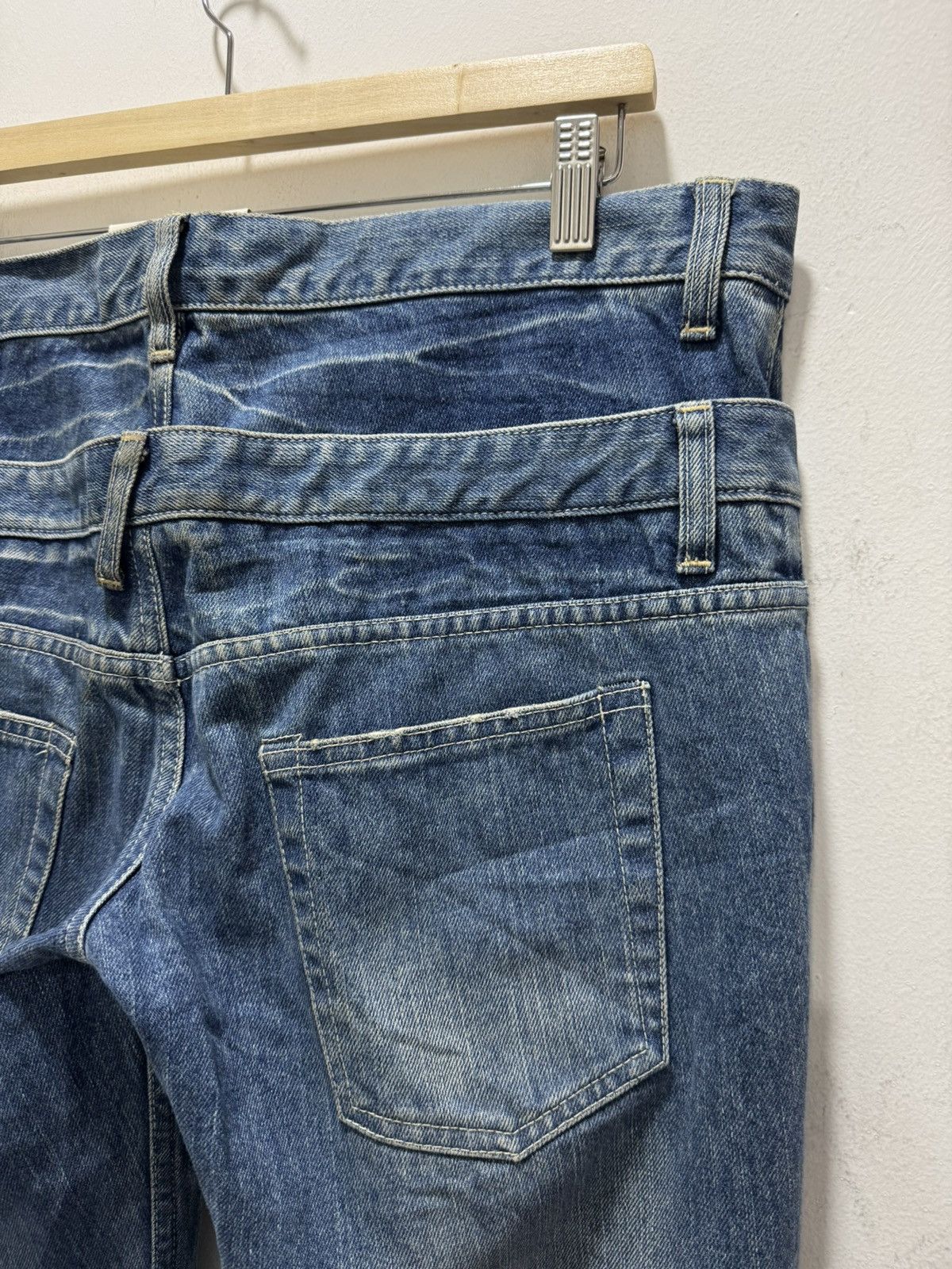Japanese Brand JAPANESE DESIGN DOUBLE WAIST DISTRESSED DENIM JEANS Size US 34 / EU 50 - 11 Thumbnail