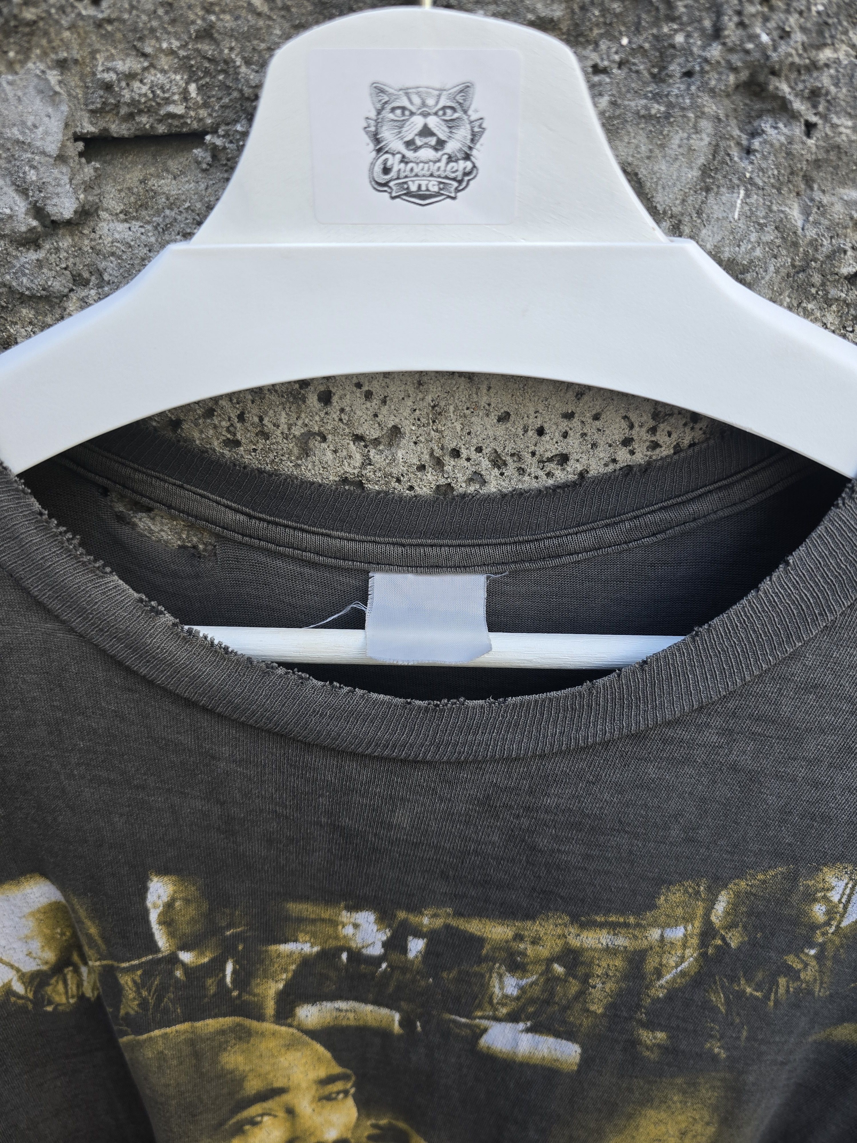 Vintage Vintage 1997 Tupac Shakur "Gridlock'd" Movie Promo Tee Size US XL / EU 56 / 4 - 2 Thumbnail