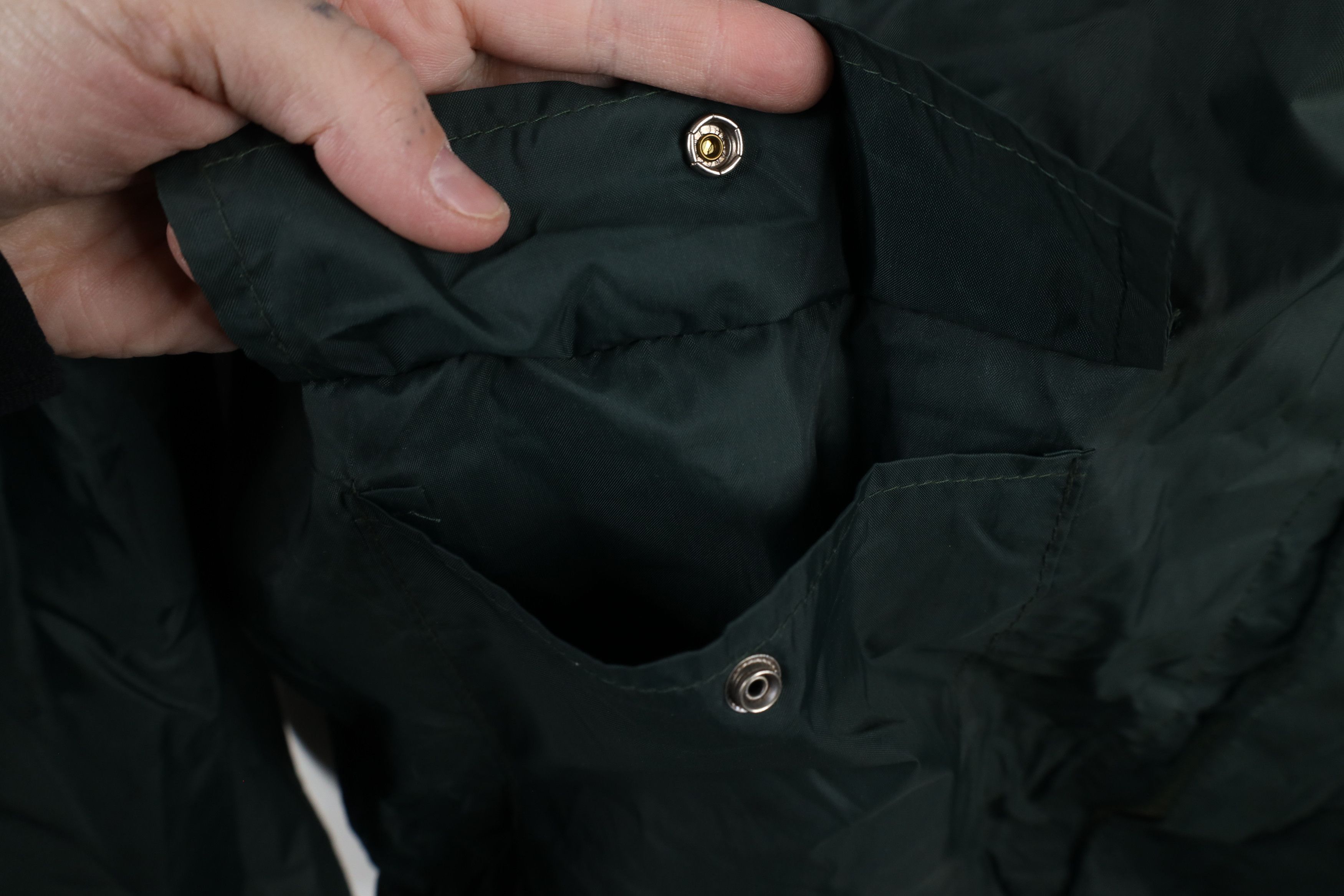 Vintage Vintage 90s Streetwear Hooded Rain Windbreaker Jacket Green Size US XL / EU 56 / 4 - 8 Thumbnail