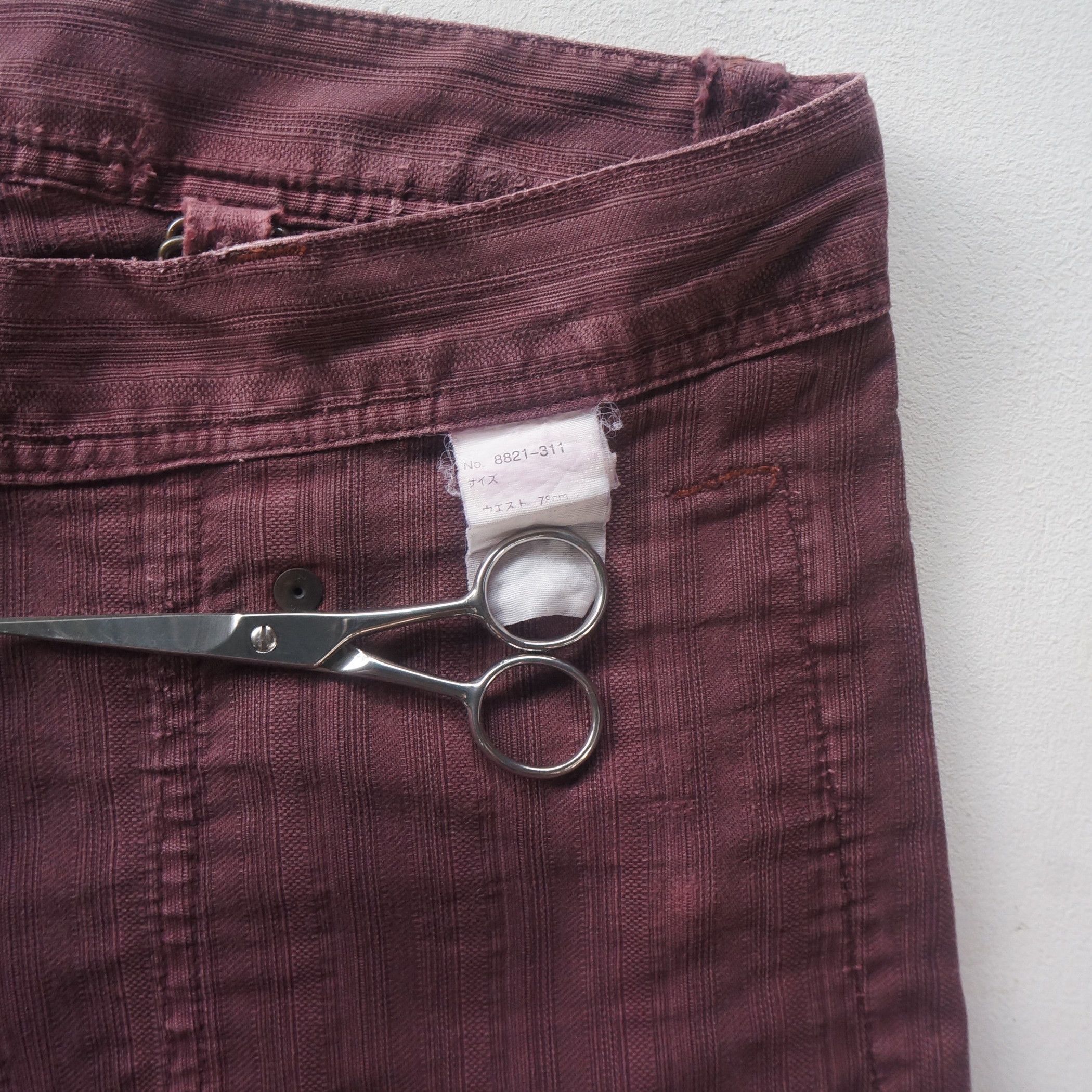 Japanese Brand × Vintage OilCake Multi Pockets Distressed Faded Maroon Cargo Pants Size 29" - 12 Thumbnail