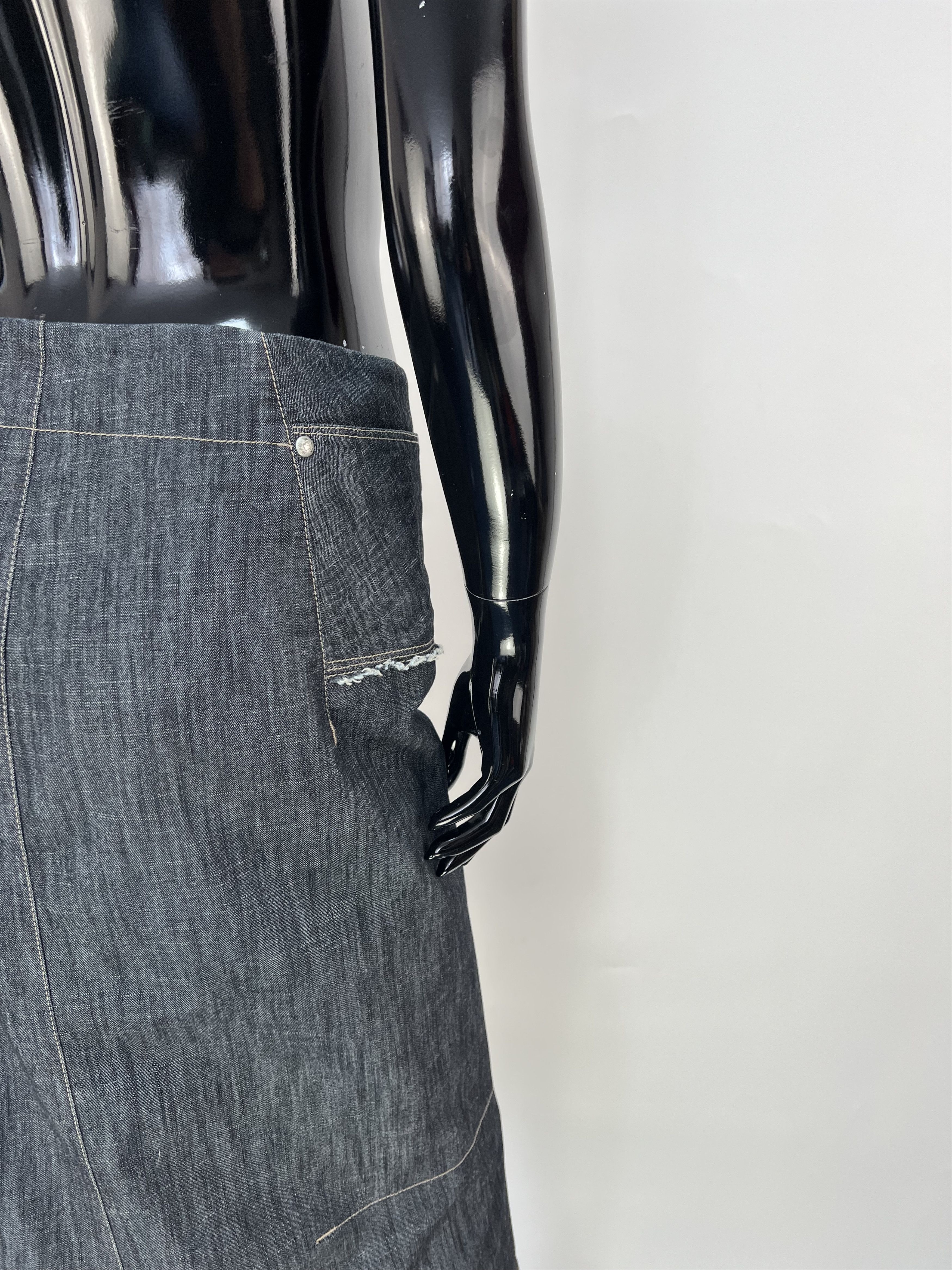 Marithe + Francois Girbaud Marithe Francois Girbaud Rare Denim Midi Skirt Sz IT42 US27 Size 28" / US 6 / IT 42 - 11 Thumbnail
