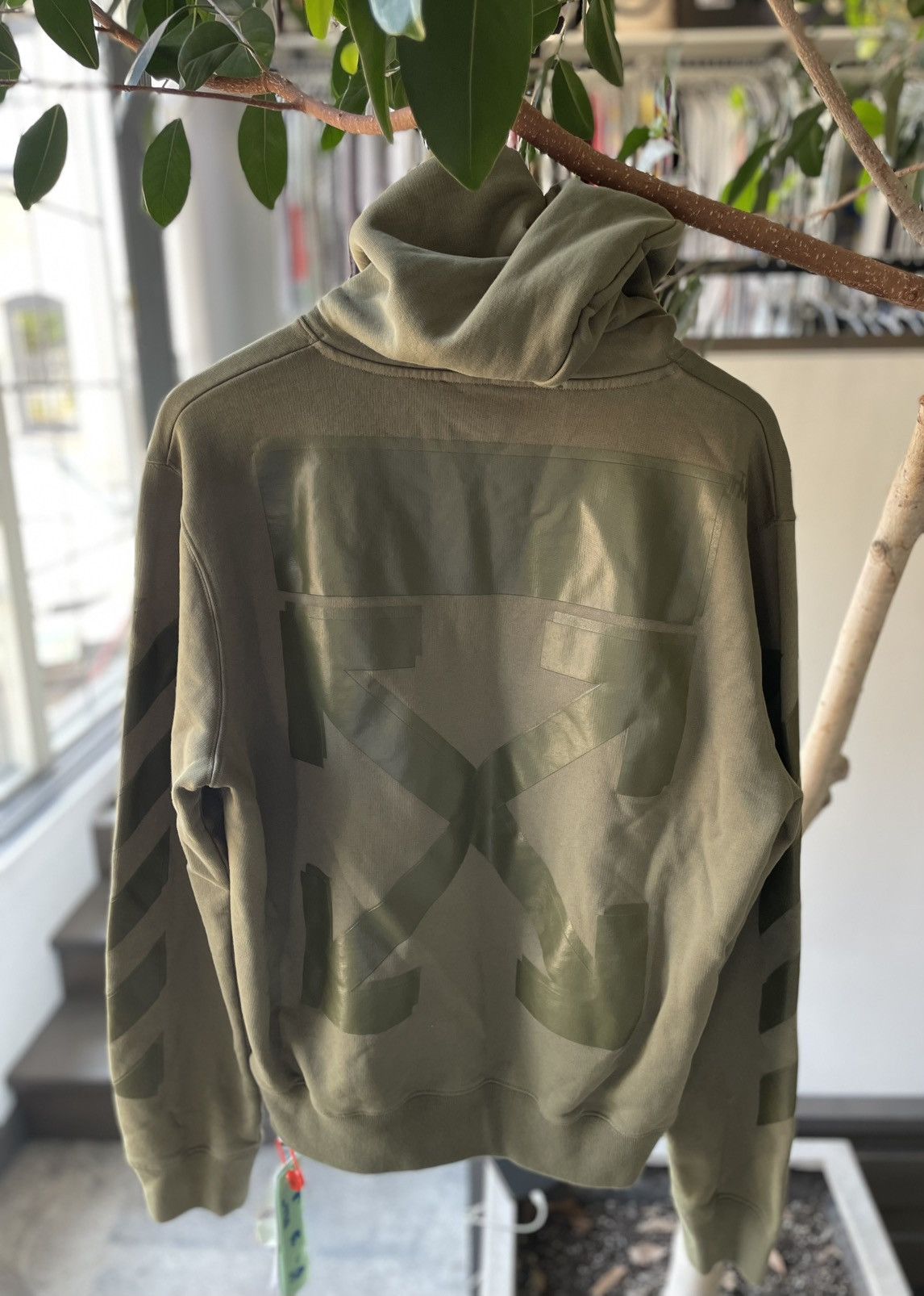 Off-White OFF-WHITE Rubber Arrows Hoodie Size US L / EU 52-54 / 3 - 3 Thumbnail