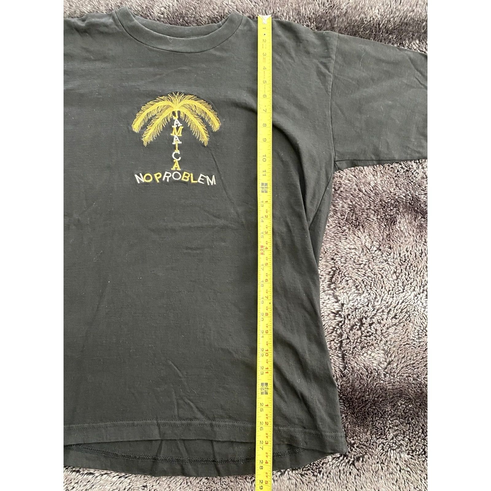 Vintage VINTAGE No Problem Jamaica Embroidered T-Shirt Men XL Black 90s Size US XL / EU 56 / 4 - 5 Thumbnail