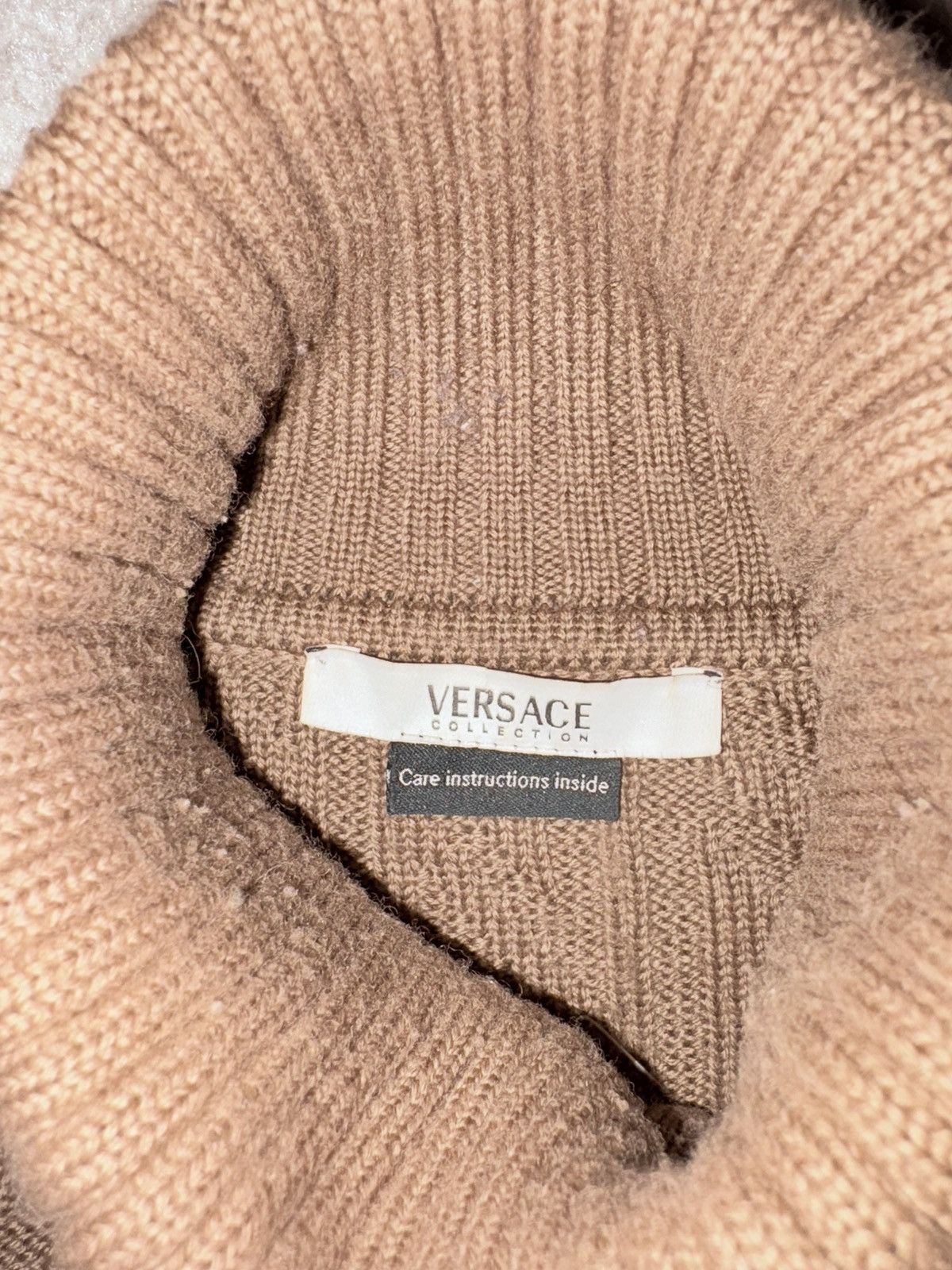Versace × Vintage Vintage 90’s Versace Turtleneck Size US M / EU 48-50 / 2 - 4 Thumbnail