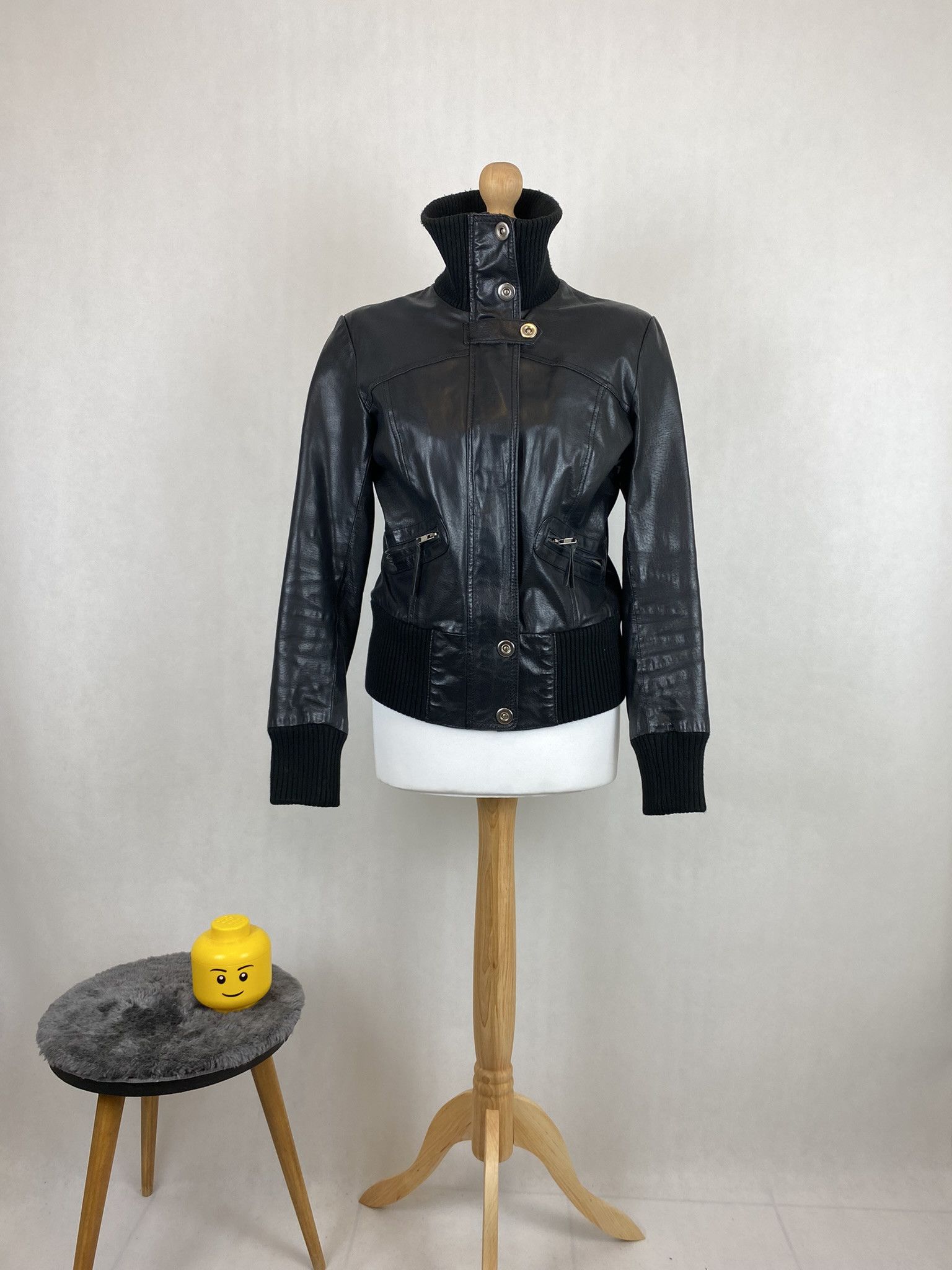 Genuine Leather × Vintage real leather womens jacket big collar tailored Size M / US 6-8 / IT 42-44 - 1 Thumbnail