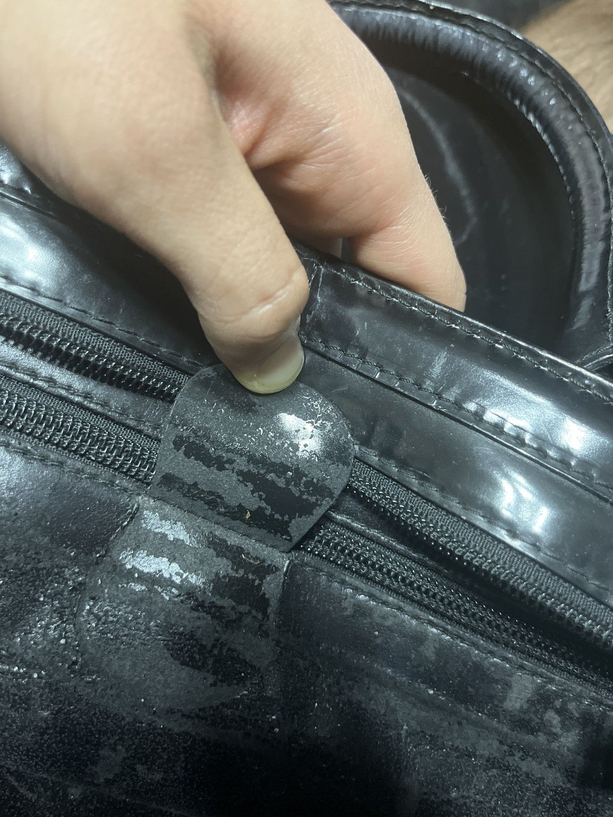 Gucci Gucci Black Patent Leather Tote Bag Vintage Italy Size ONE SIZE - 10 Thumbnail