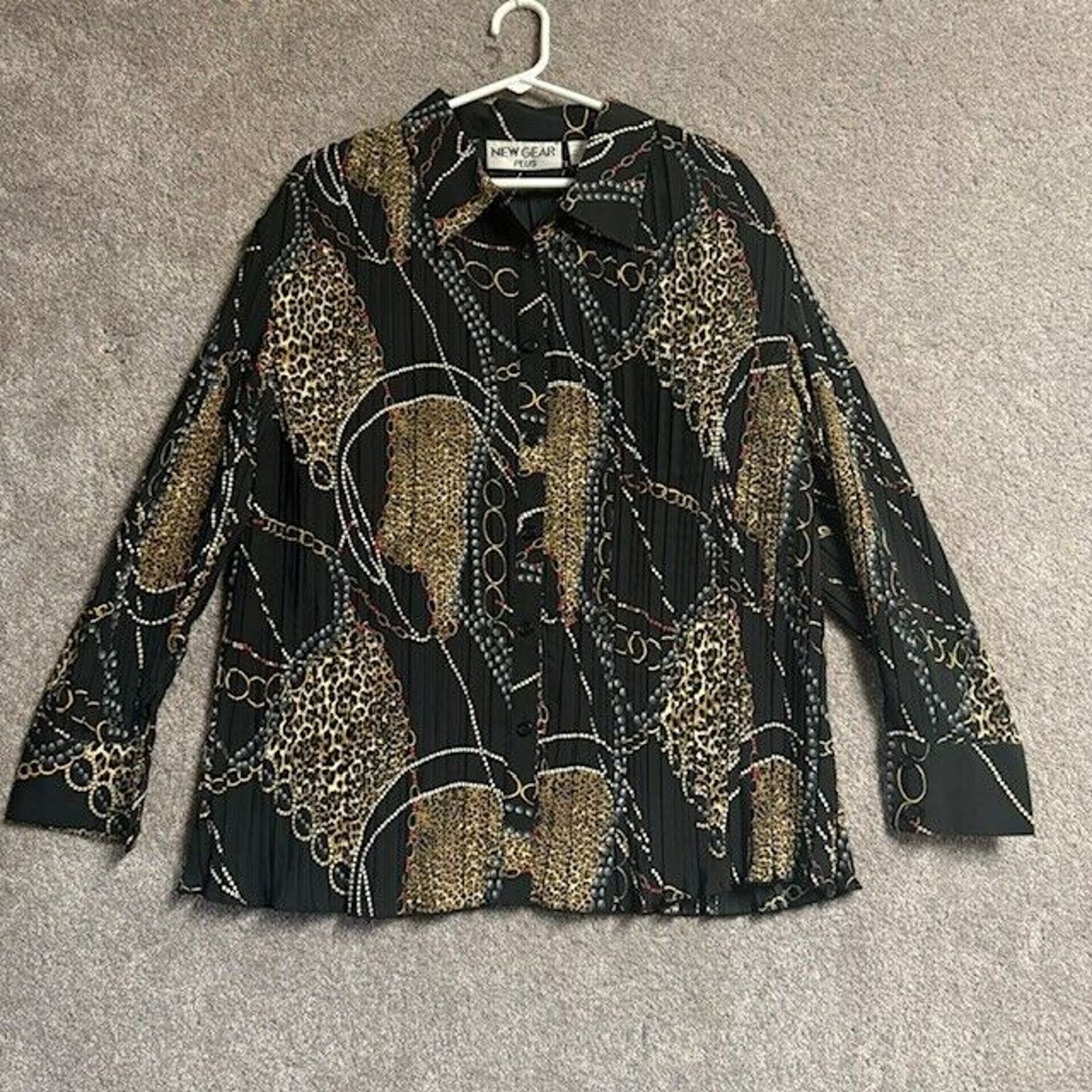 Other New Gear Blouse 1X Plus Leopard Print Chain 80s Inspired Y2K Size XL / US 12-14 / IT 48-50 - 1 Thumbnail