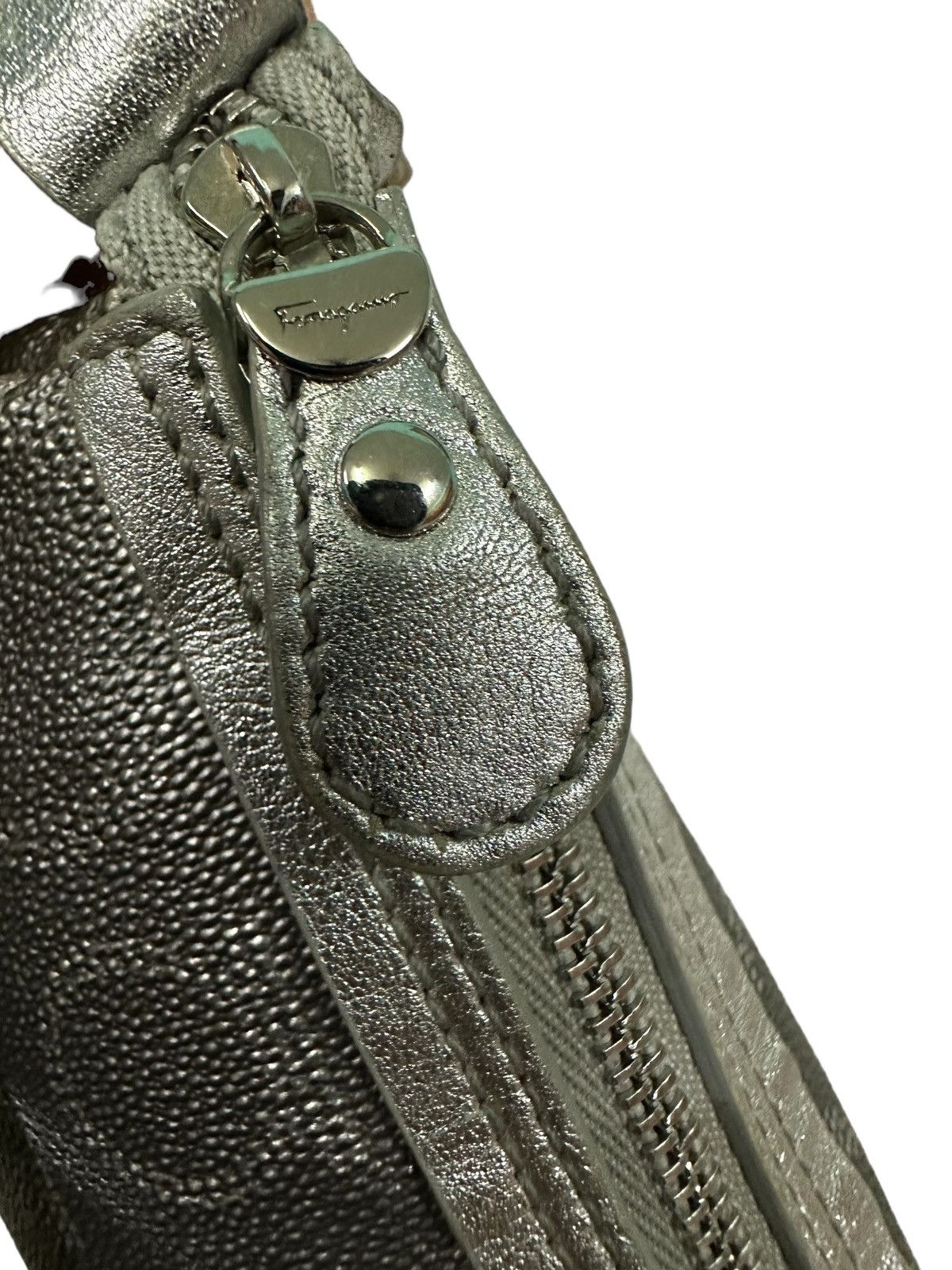 Salvatore Ferragamo AUTHENTIC SALVATORE FERAGAMO POCHETTE BAG Size ONE SIZE - 9 Thumbnail