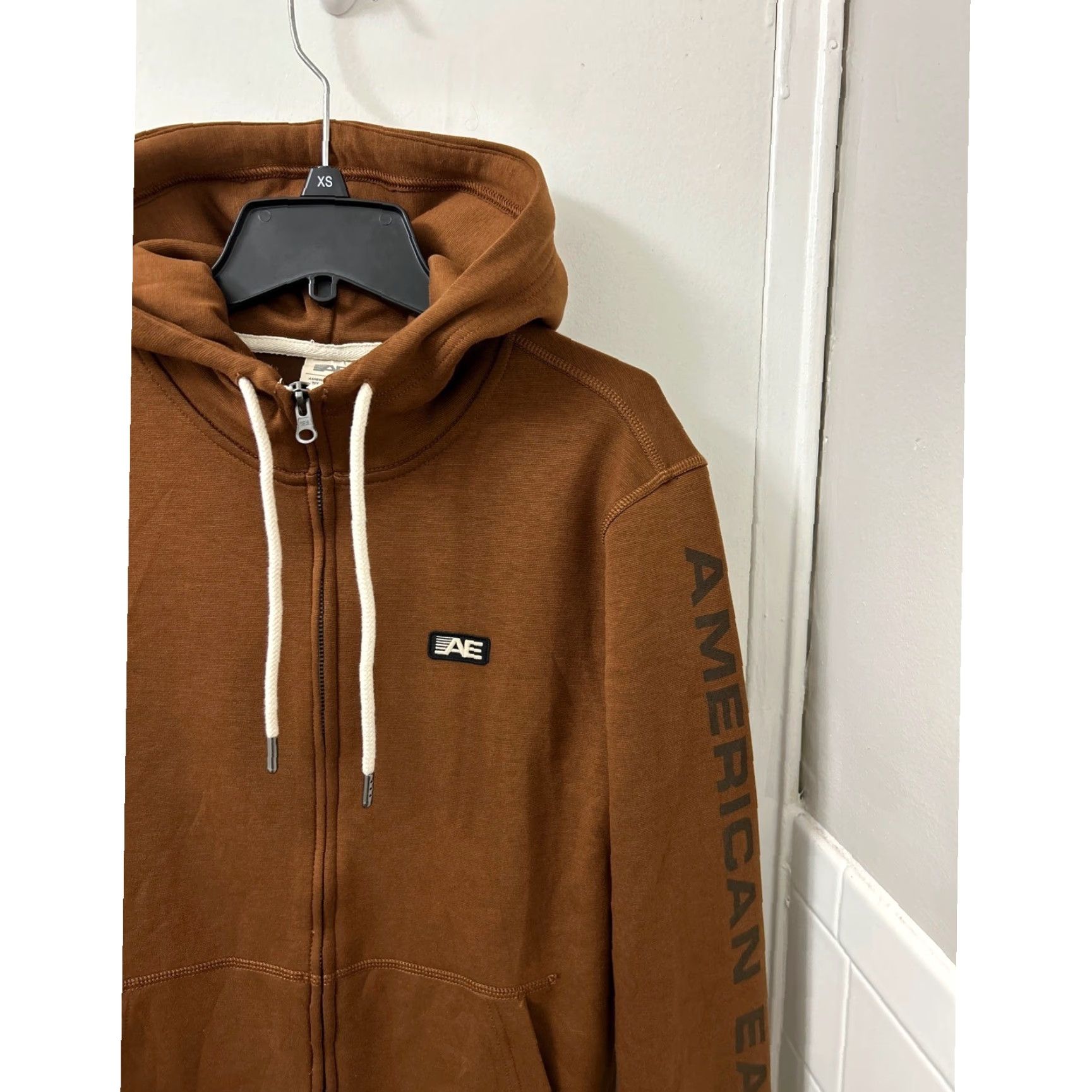 American Eagle Outfitters American Eagle Outfitters Hoodie Mens XS Brown Full Zip Logo Graphic Long Sleeve Sweatshirt Size US XS / EU 42 / 0 - 5 Thumbnail