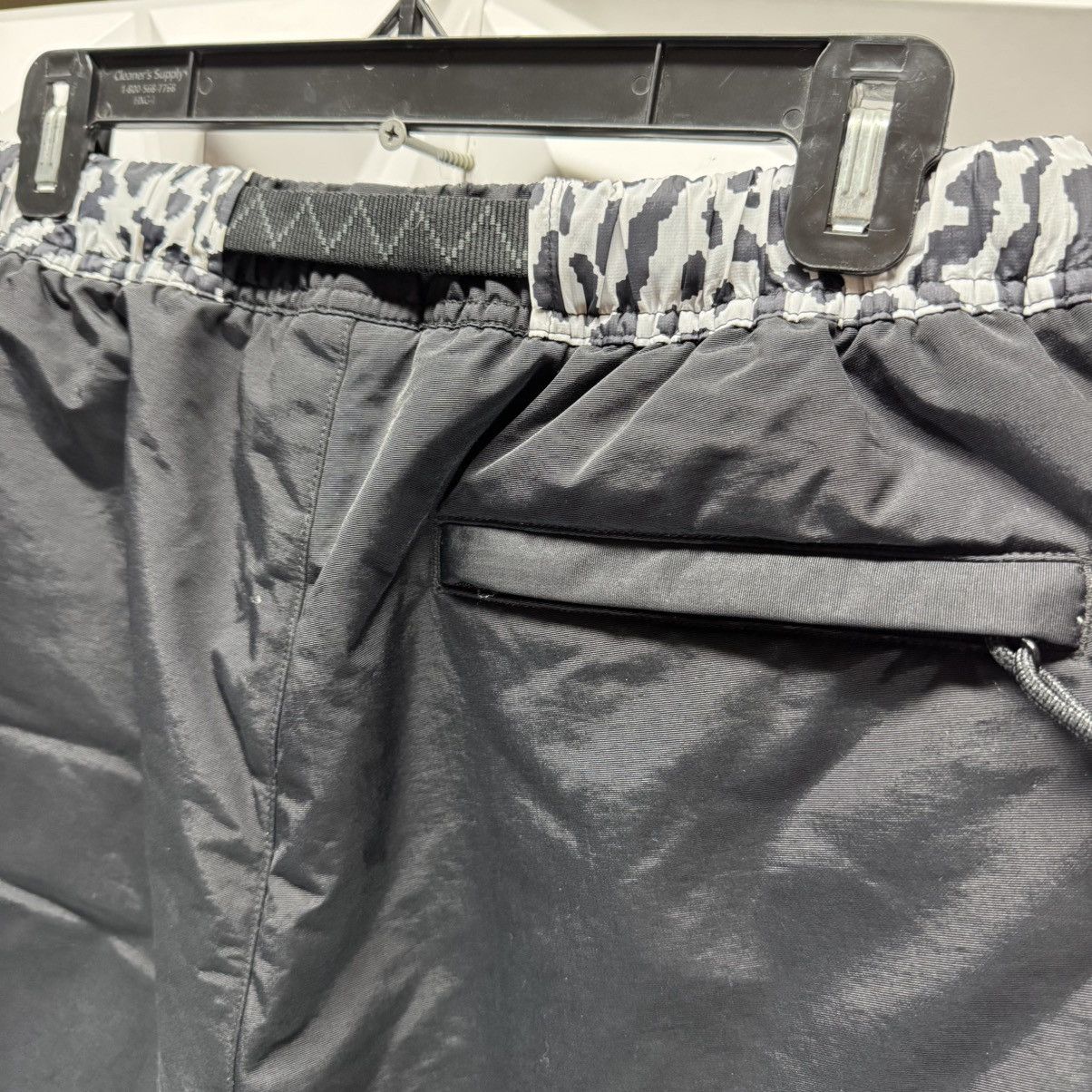 Nike ACG × Vintage Nike ACG Primaloft Trail Pant White Black CI0457-100 Medium Size US 32 / EU 48 - 8 Thumbnail
