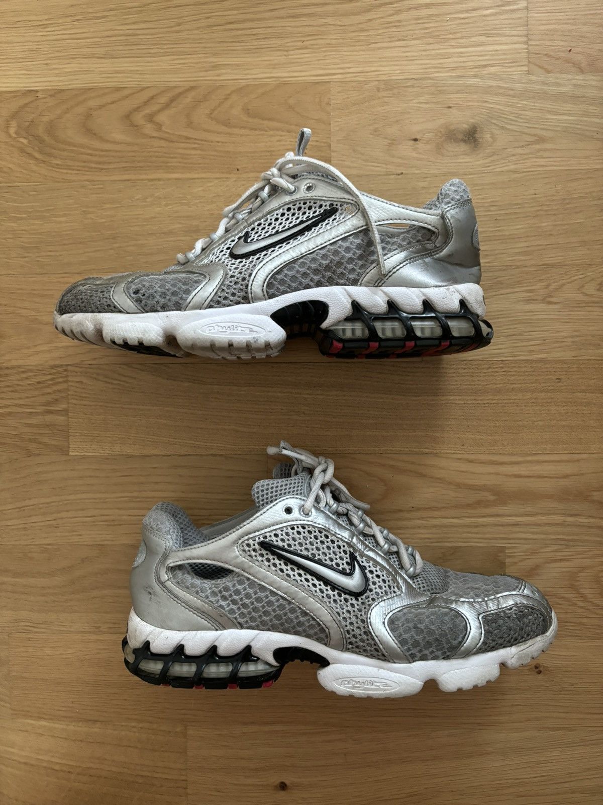 Nike Spiridon OG in EU43.5 Size US 9.5 / EU 42-43 - 2 Thumbnail
