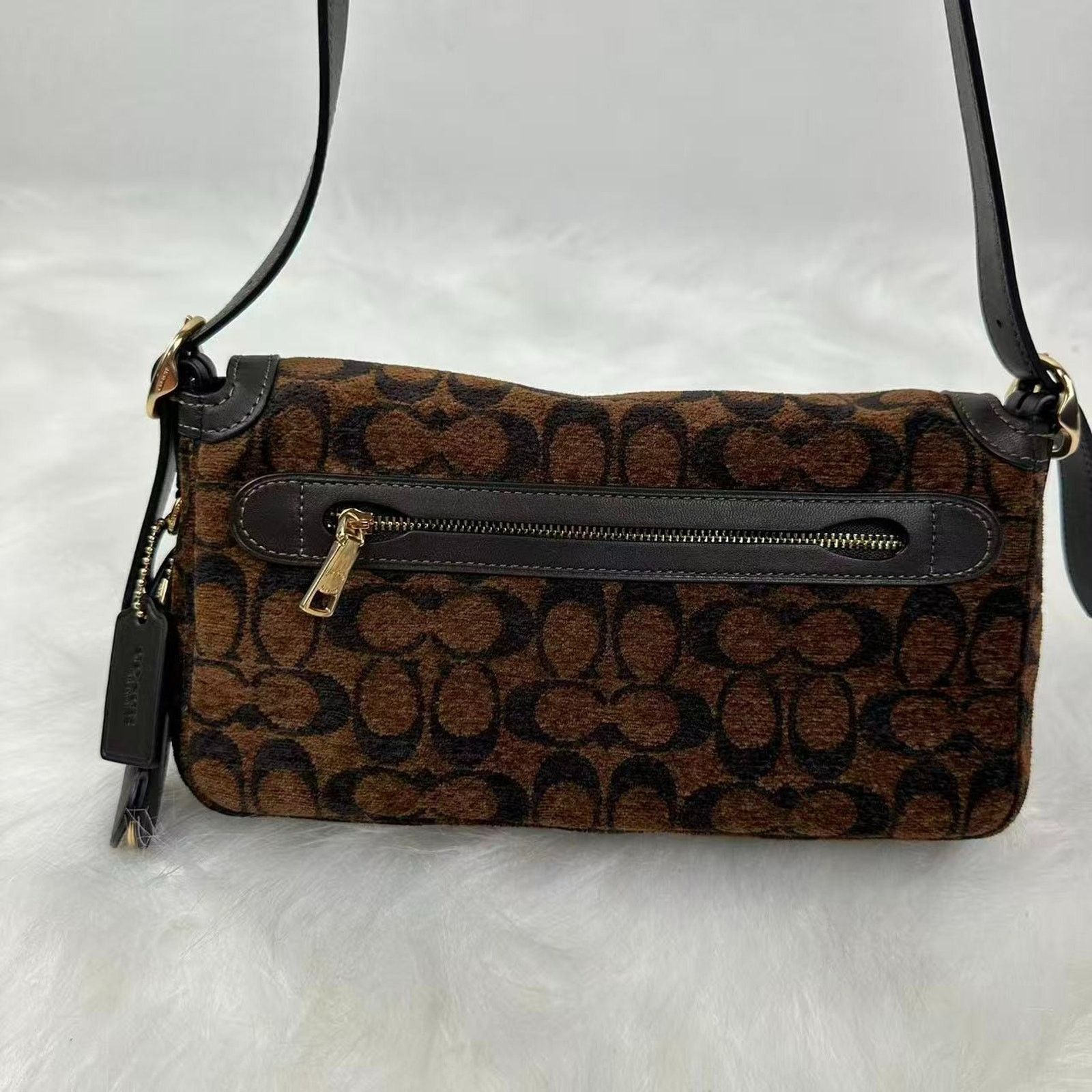 Coach Coach Etta Small Flap Shoulder Signature Chenille CCV65 NWT Size ONE SIZE - 3 Thumbnail