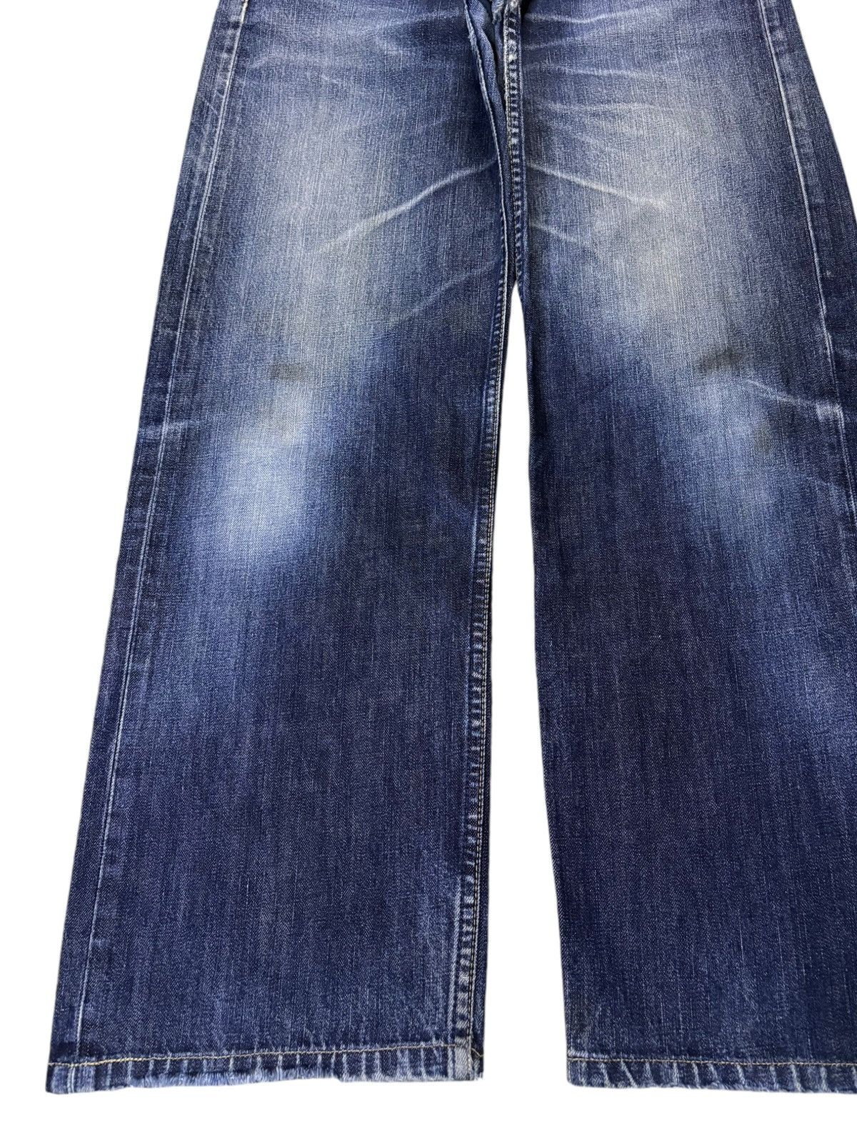 Levi's Vintage 90s Levis 503 Faded Blue Wash Distress Baggy Jeans Size US 32 / EU 48 - 6 Thumbnail