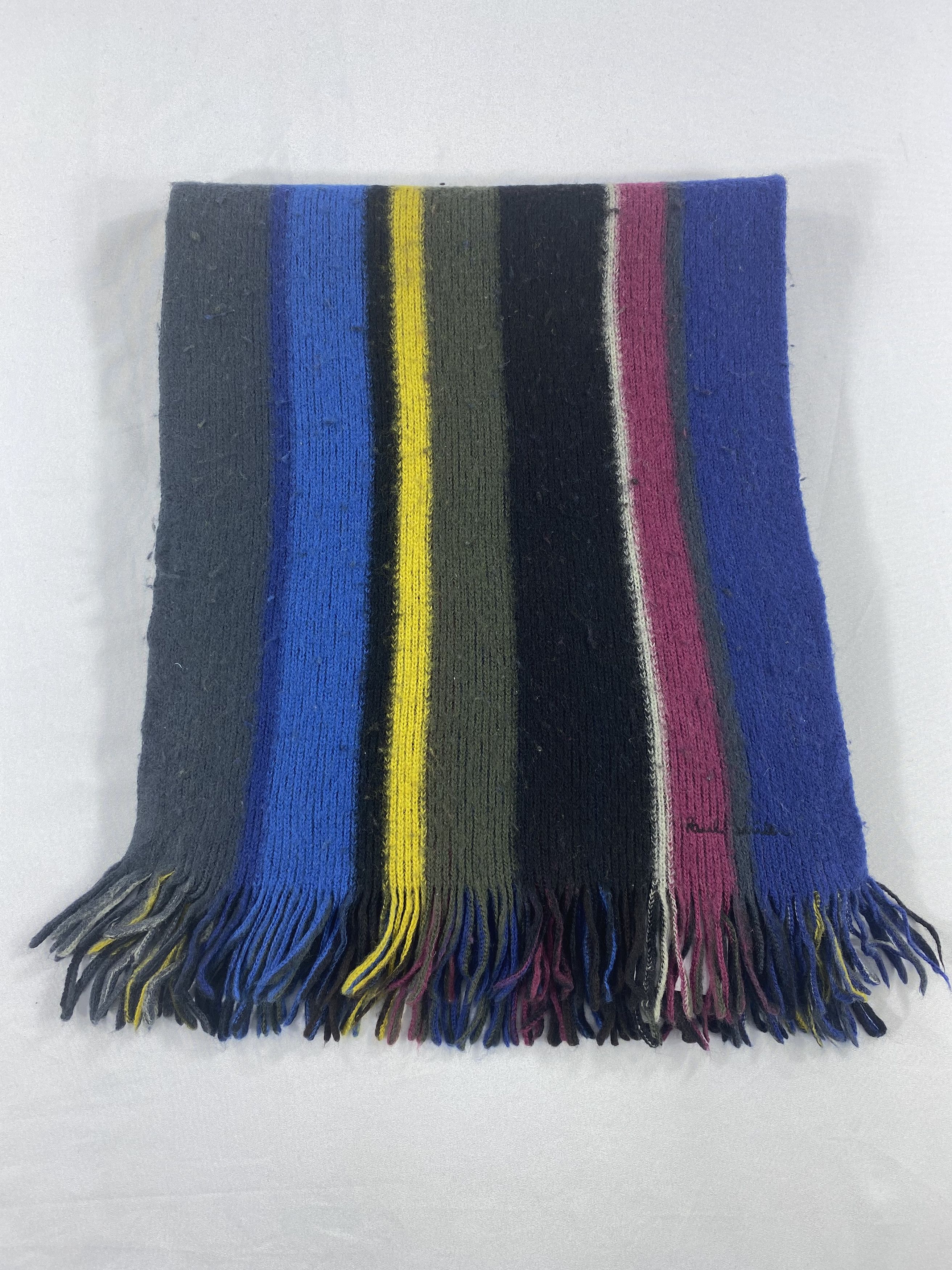 Paul Smith Scarf / Muffler / Neckwear