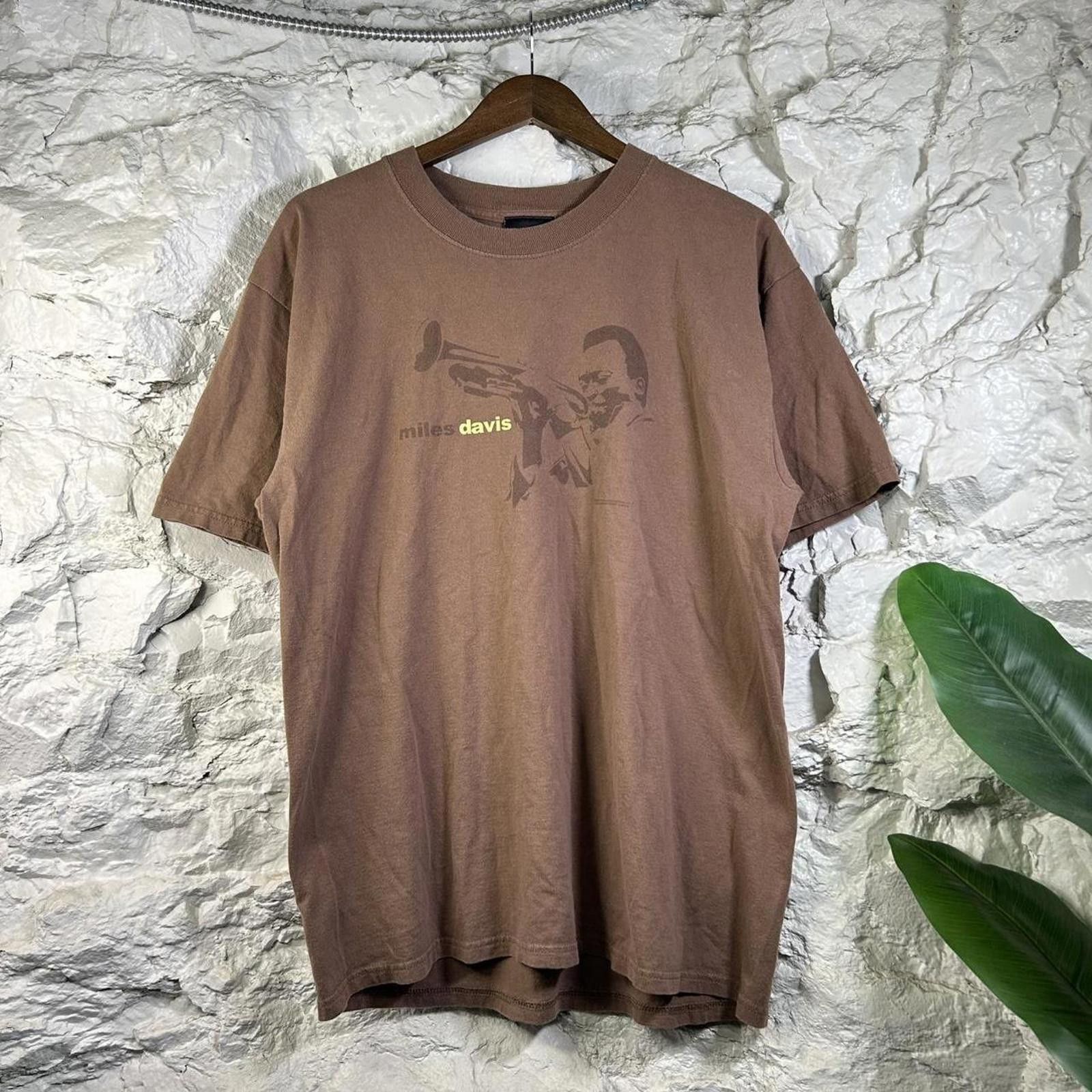 Other VTG Miles Davis Graphic T-Shirt Size Large Size US L / EU 52-54 / 3 - 2 Thumbnail