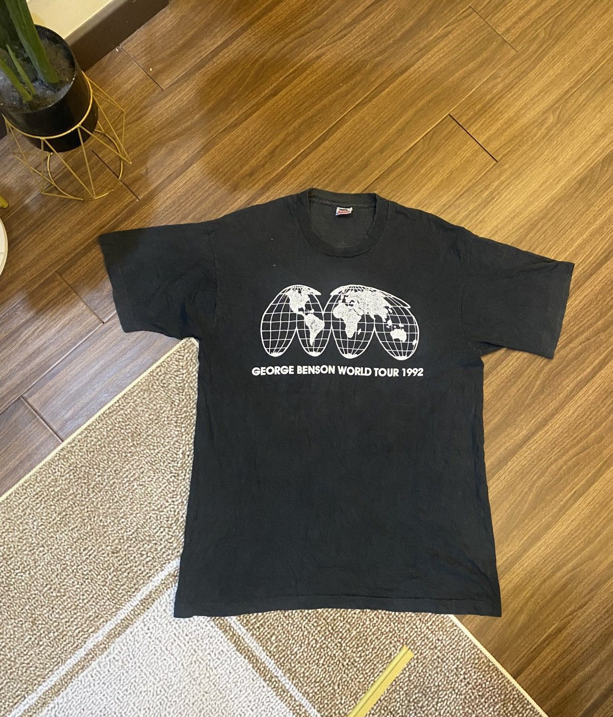 Band Tees 1992 GEORGE BENSON World Tour Tee Size US XL / EU 56 / 4 - 1 Thumbnail