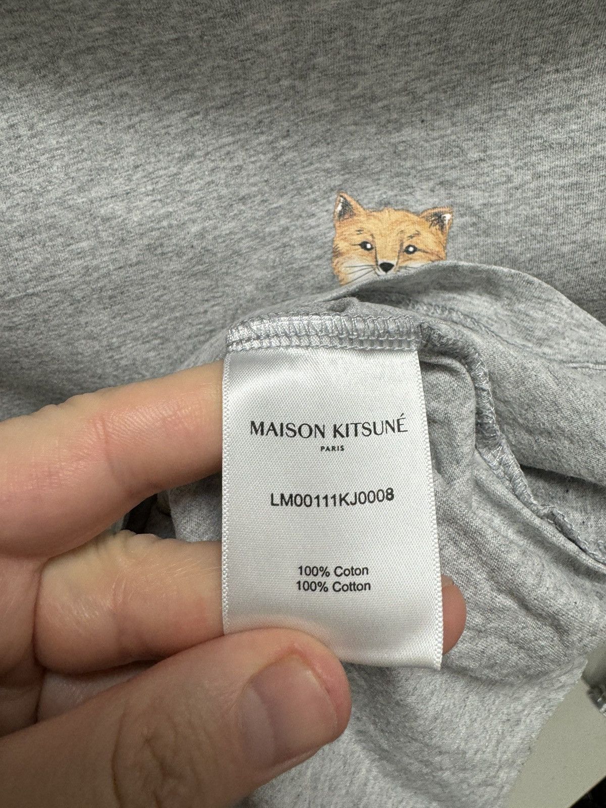 Maison Kitsune Maison Kitsune M big logo grey t-shirt fox M sz Size US M / EU 48-50 / 2 - 7 Thumbnail