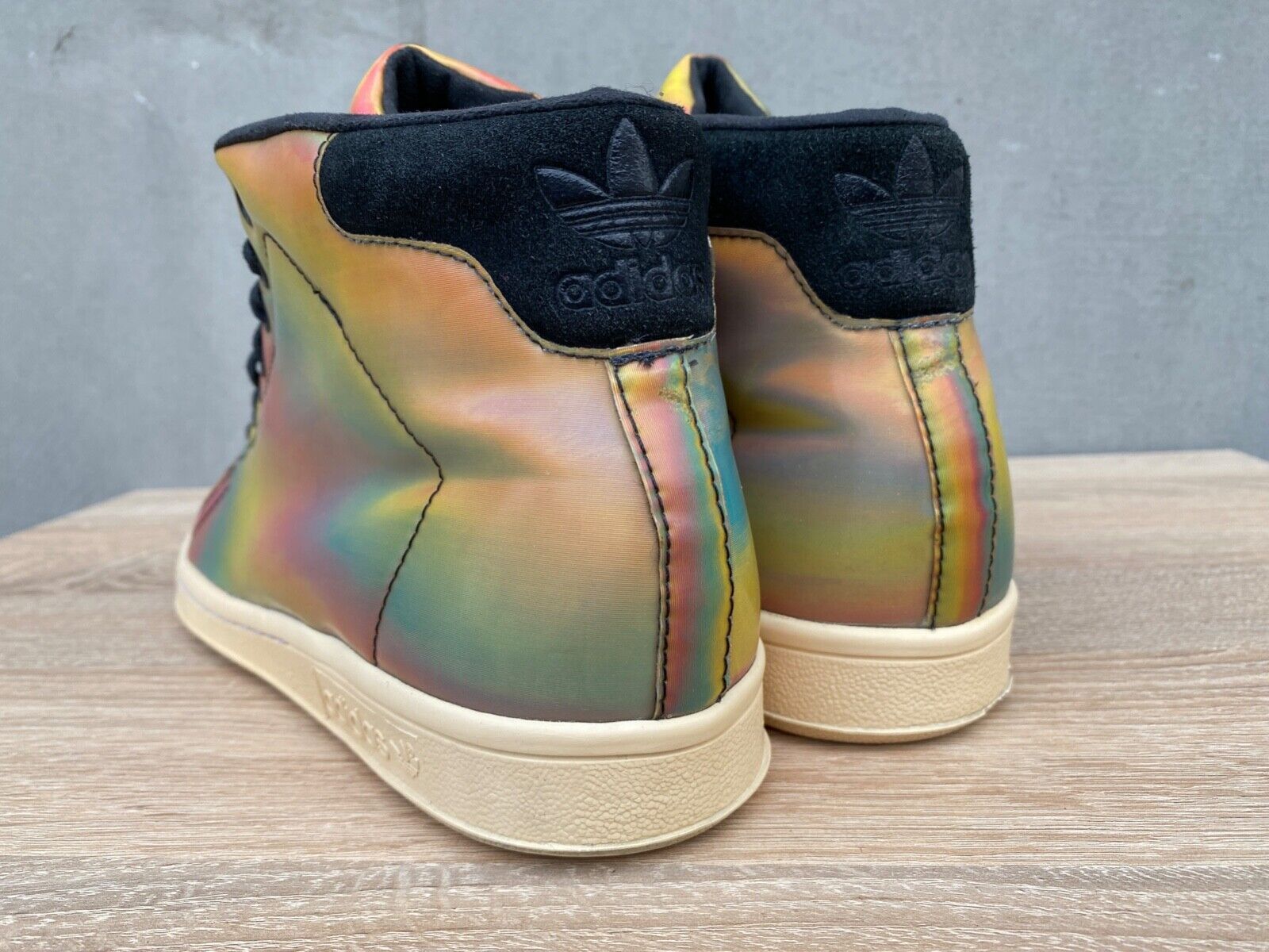 Adidas ADIDAS ORIGINALS RAINBOW STAN SMITH Size US 9 / EU 42 - 4 Thumbnail