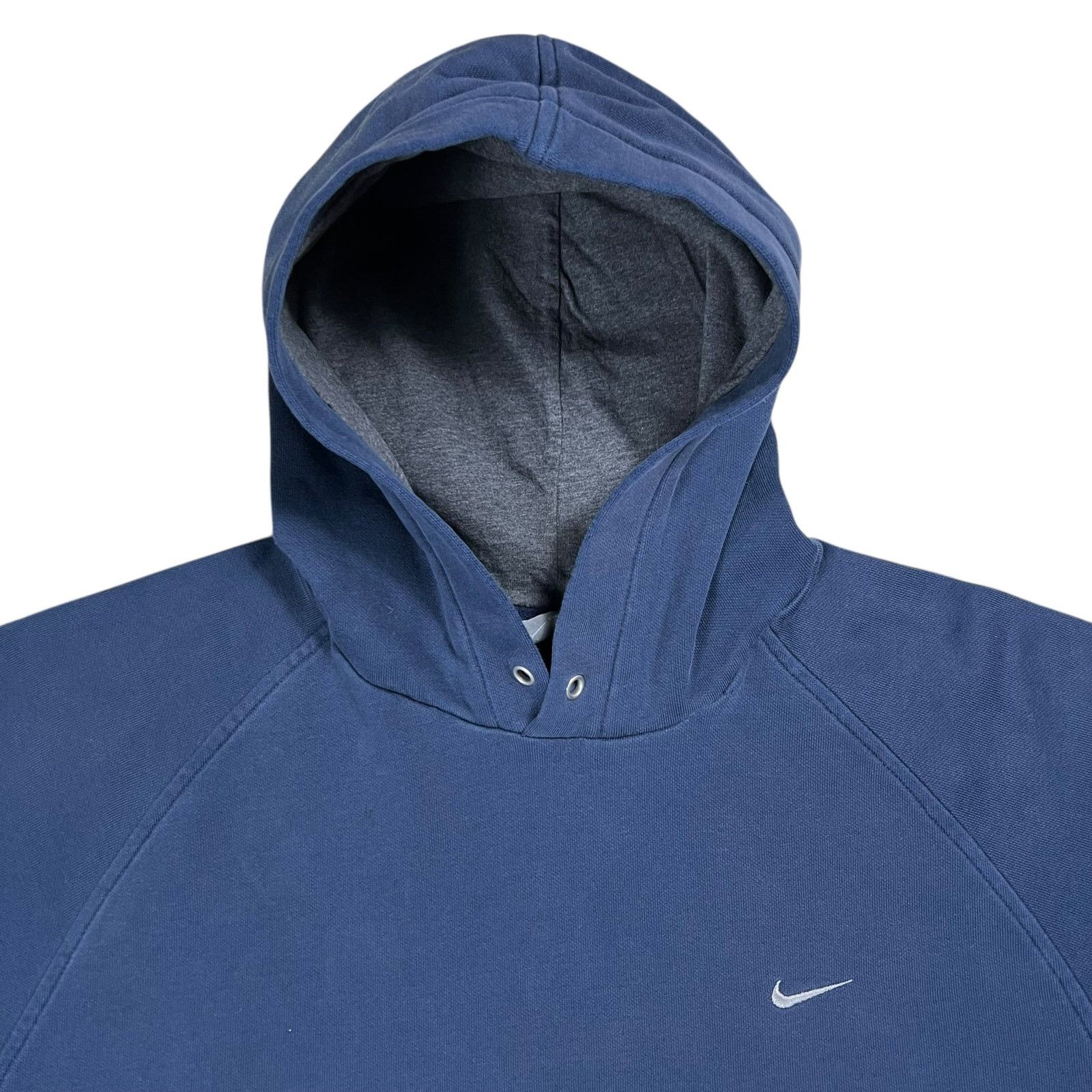 Nike × Vintage Vintage Y2K Nike mini swoosh navy faded hoodie (XL) Size US XL / EU 56 / 4 - 6 Thumbnail