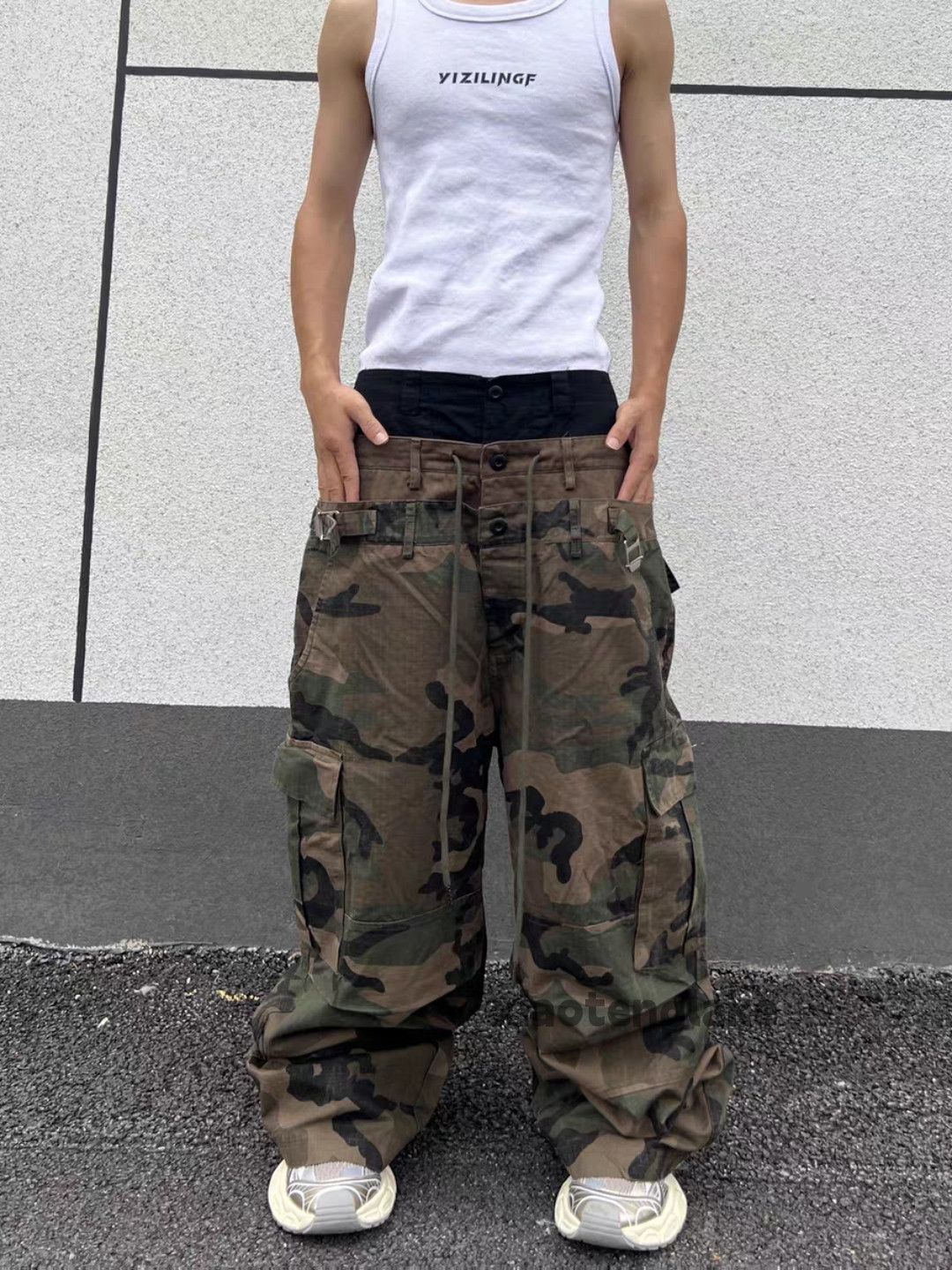 Vintage Unisex military outdoor tactical loose baggy cargo pants Size US 32 / EU 48 - 1 Thumbnail