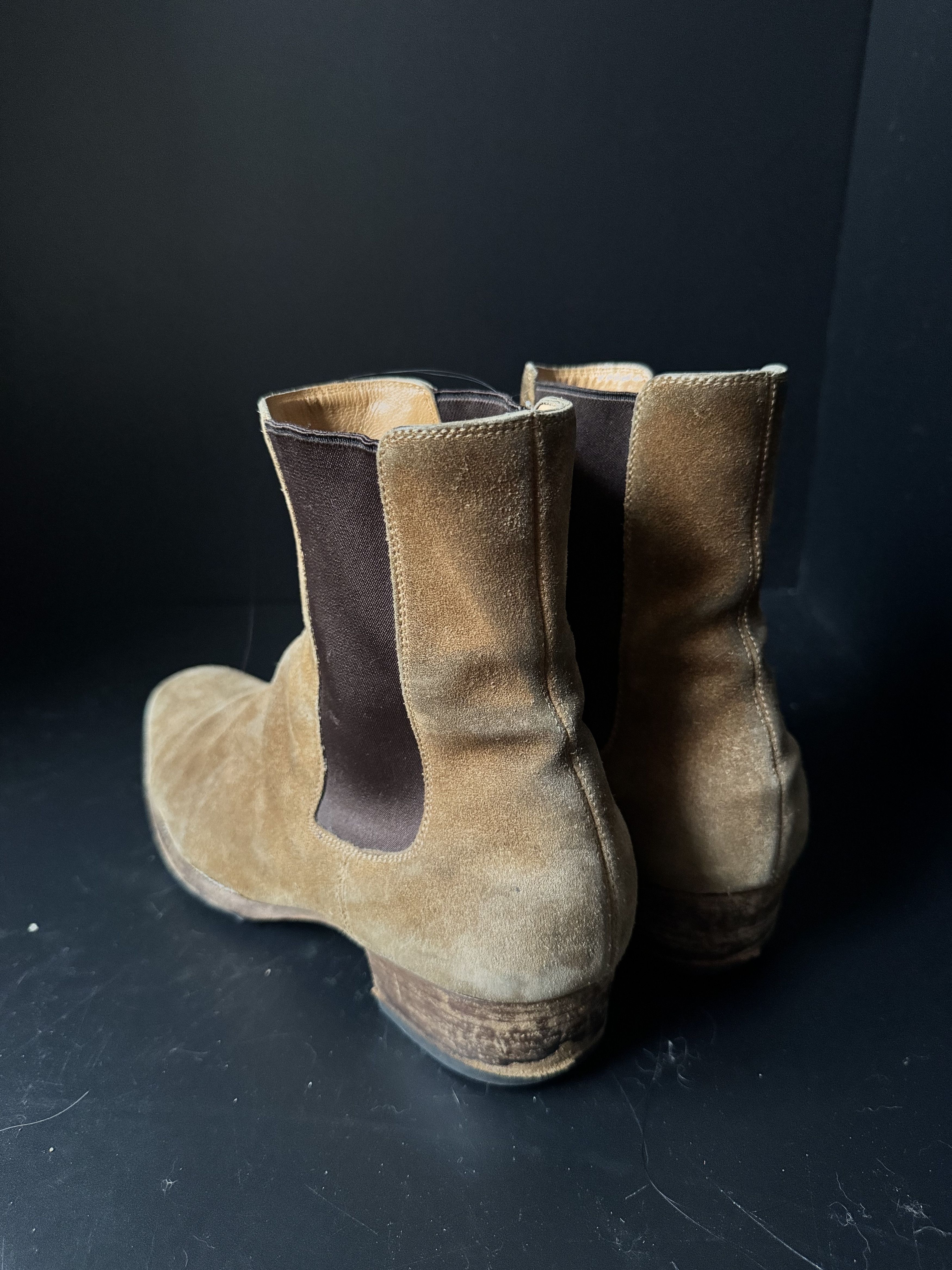 Hedi Slimane Era Chelsea Wyatt 40 suede boots, view 4