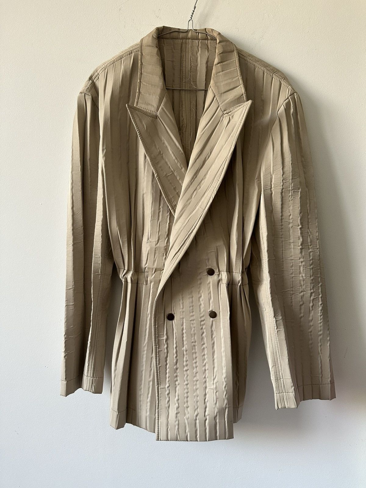 Other Avant garde foam striped nylon jacket! Hi fashion Size 44R - 12 Thumbnail