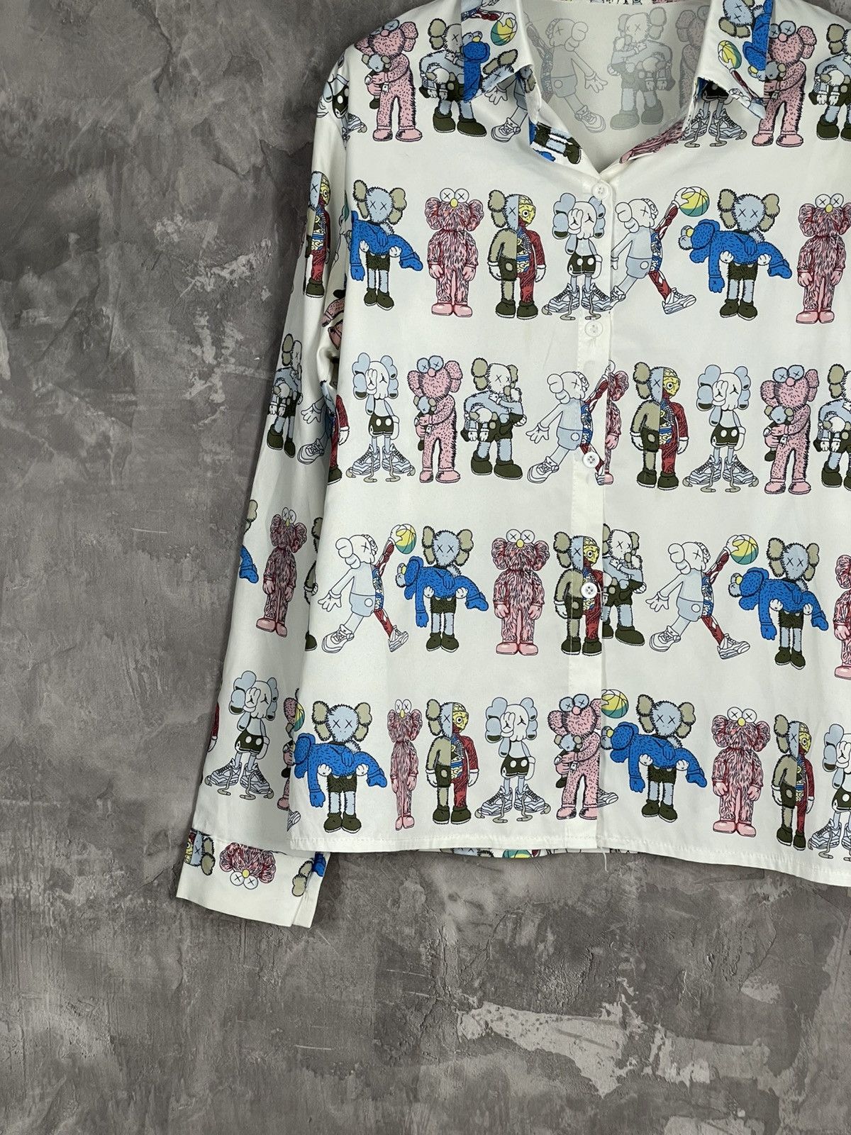 Hypebeast × Kaws VINTAGE MULTILOGO KAWS HYPEBEAST SHIRT BUTTON UP Size US M / EU 48-50 / 2 - 5 Thumbnail