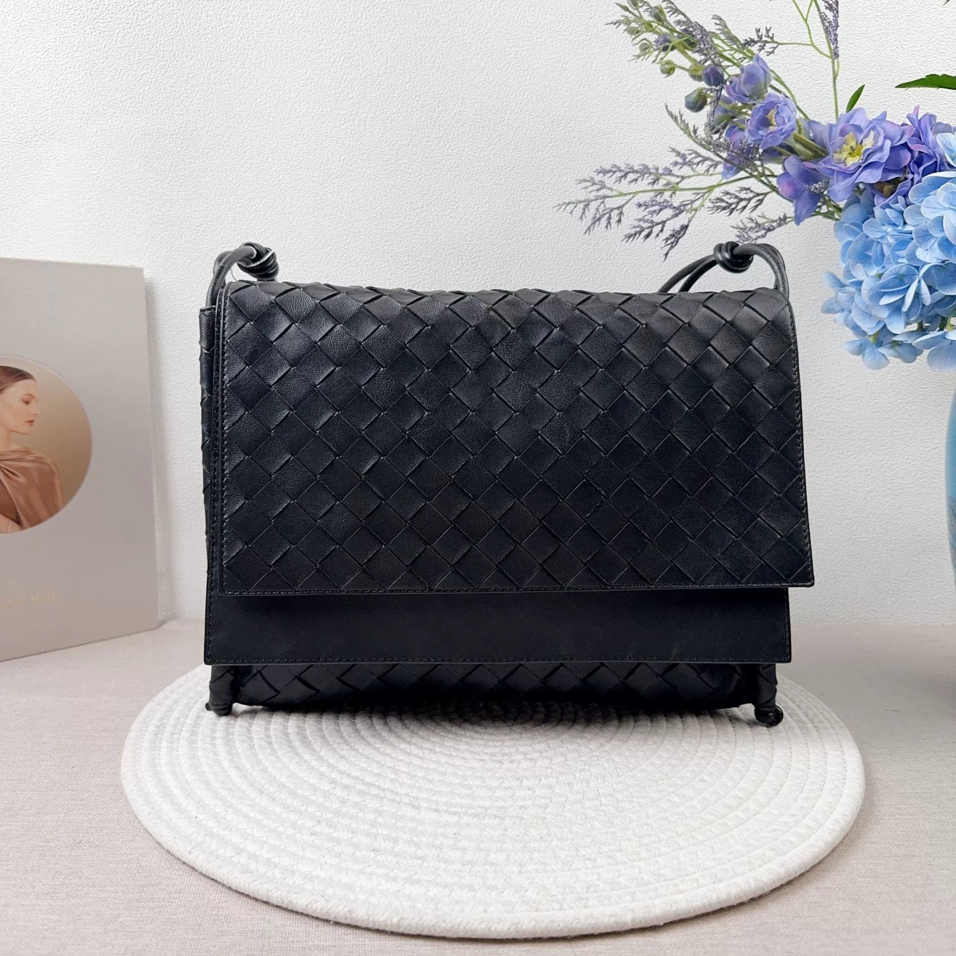 Bottega Veneta Pre-loved Bag Very good condition Size ONE SIZE - 1 Thumbnail