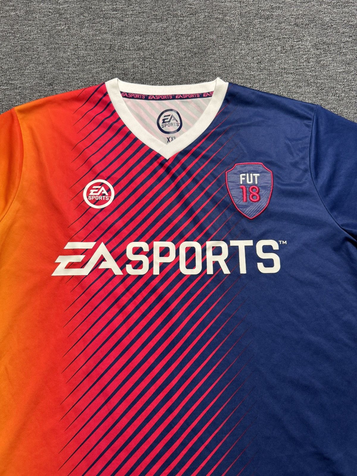 Grailed EA Sports FIFA FUT 18 Soccer Jersey Men's Size XL Gradient Size US XXL / EU 58 / 5 - 3 Thumbnail